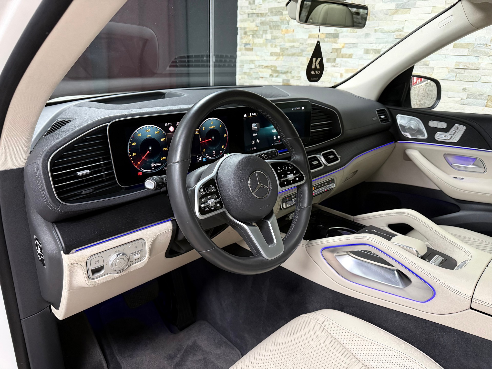 MERCEDES-BENZ GLE 400 d 4Matic AMG Line 9G-Tronic-image-11