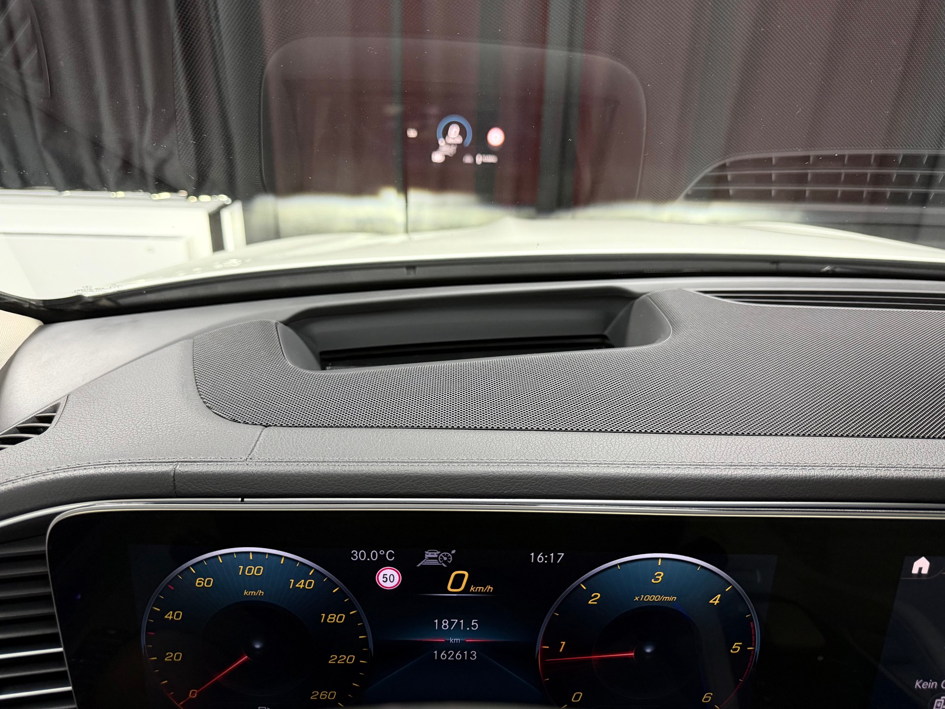 MERCEDES-BENZ GLE 400 d 4Matic AMG Line 9G-Tronic-image-13