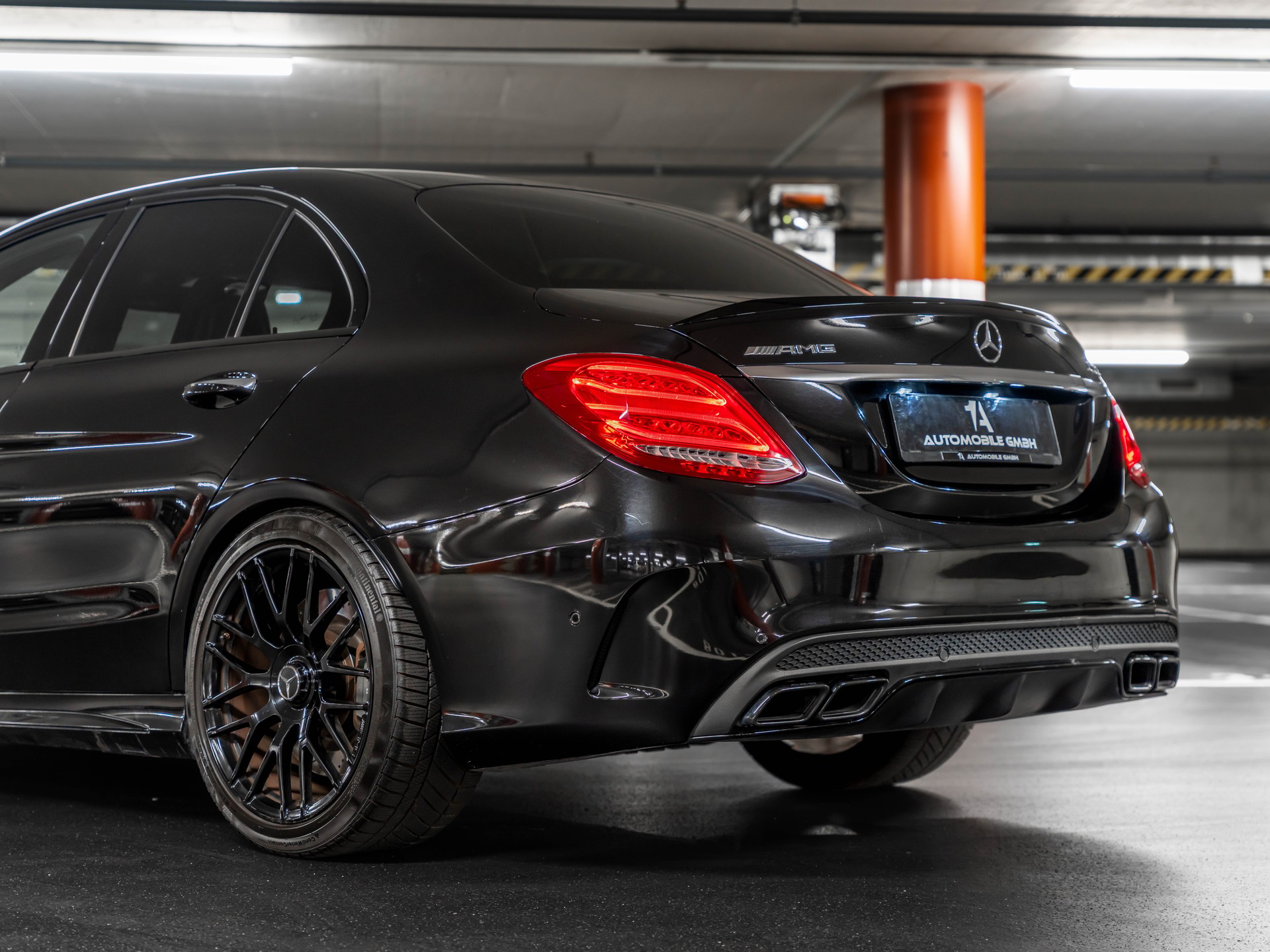 MERCEDES-BENZ C 63 AMG Speedshift-image-7