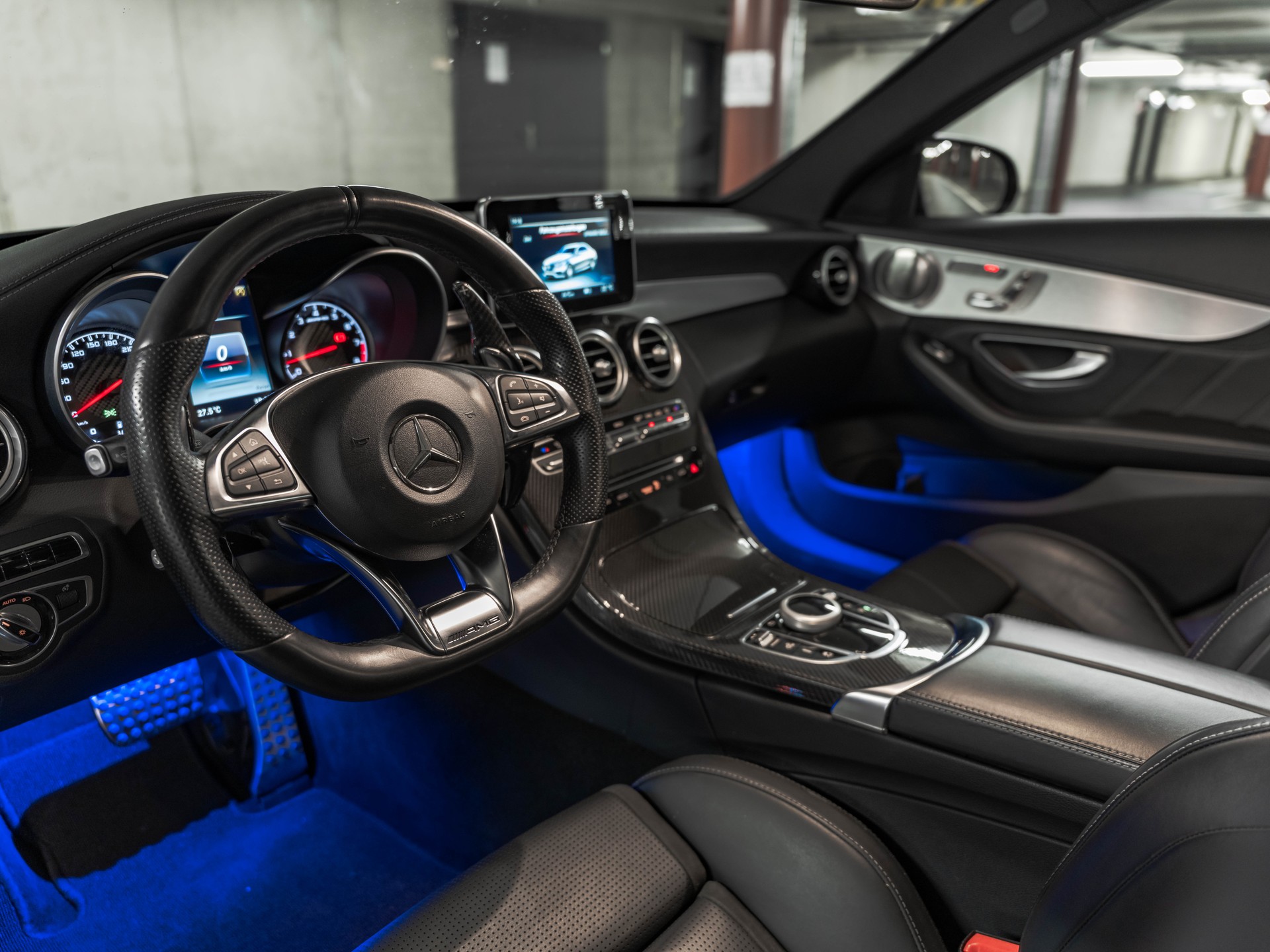 MERCEDES-BENZ C 63 AMG Speedshift-image-27