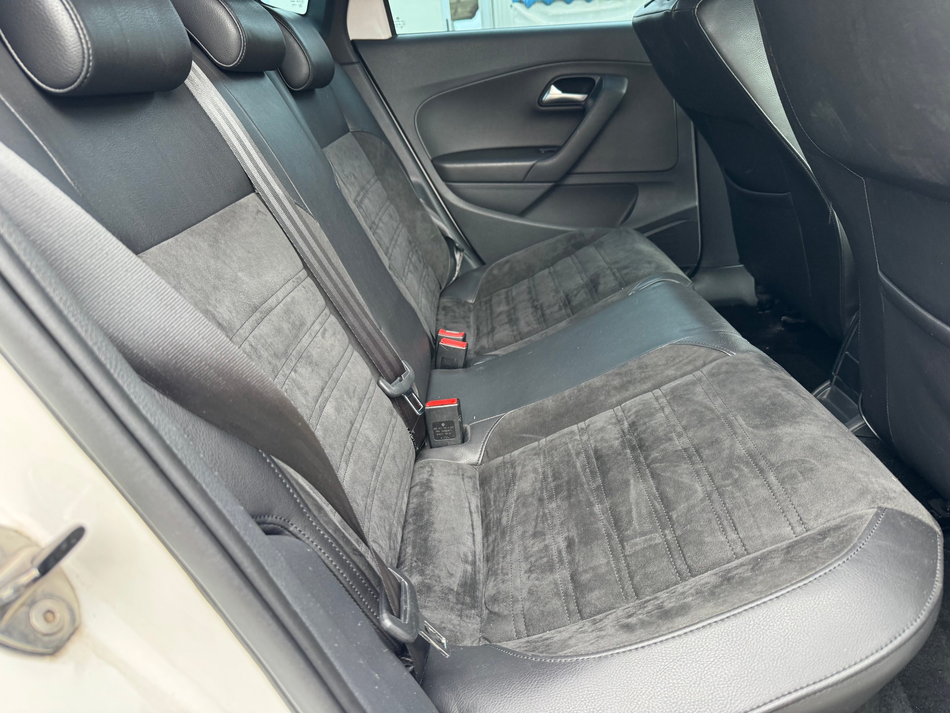 VW Polo 1.4 TSI GTI DSG-image-14