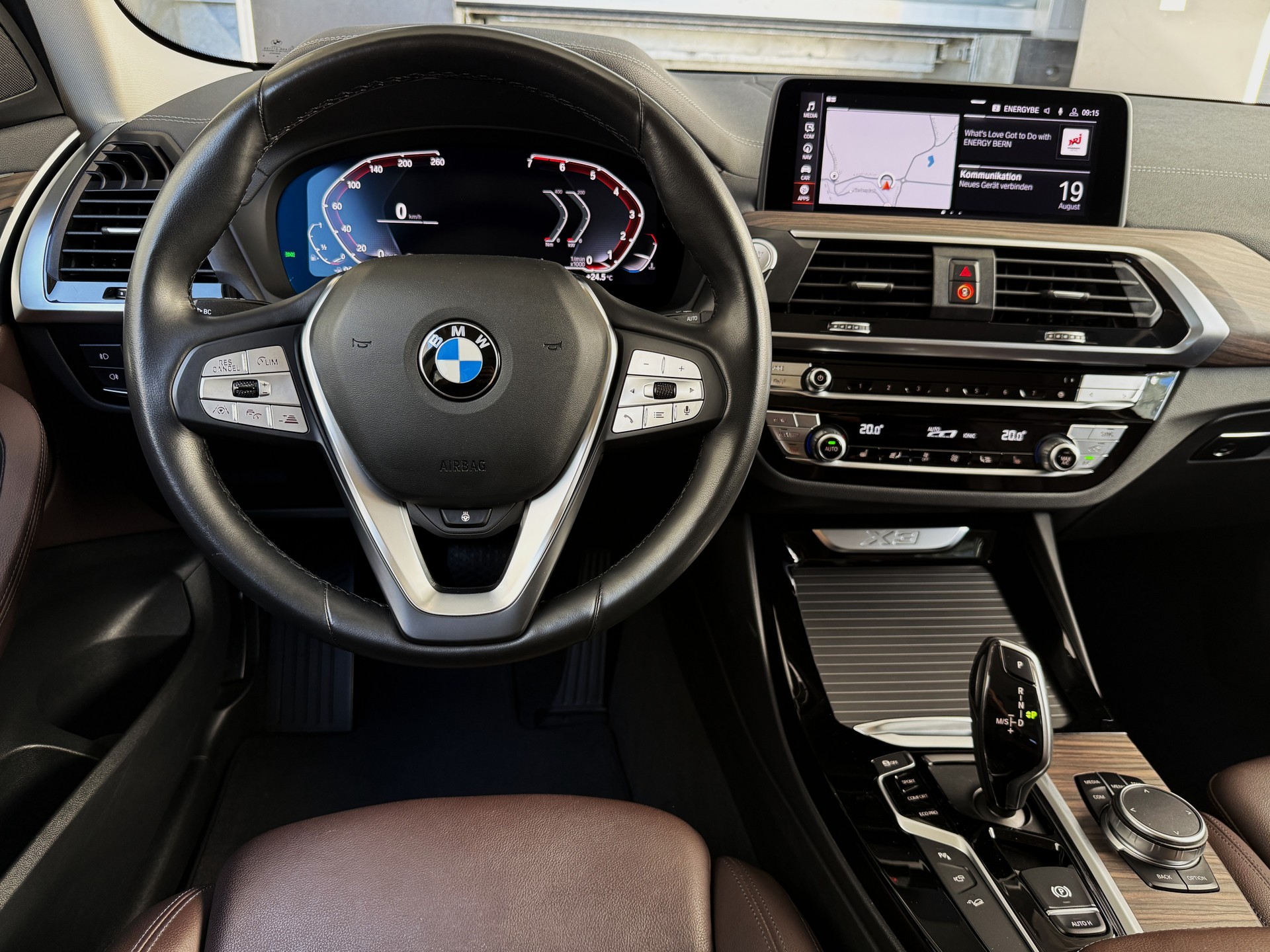 BMW X3 xDrive 30i X-LINE Steptronic - *1.HAND / AHK 2.4t* - *MEGA-AUSSTATTUNG* - *8-FACH ALU* - *GARANTIE*-image-17