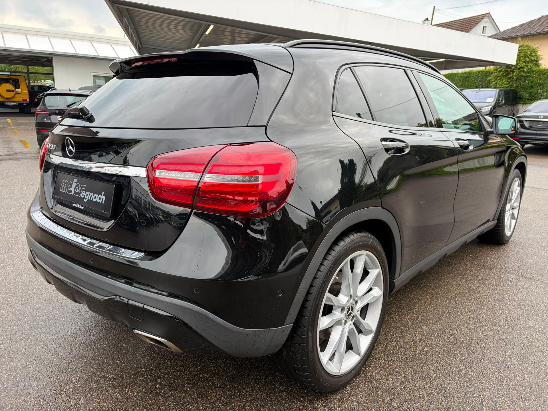 MERCEDES-BENZ GLA 200 Night Star-image-8