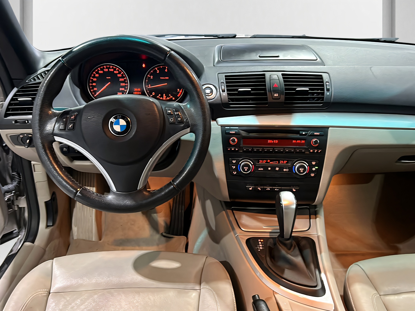 BMW 125i Cabrio Steptronic**Frisch ab MFK**-image-6