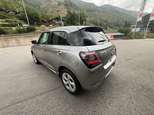 SUZUKI Swift 1.2 Piz Sulai Hybrid 4x4-image-3