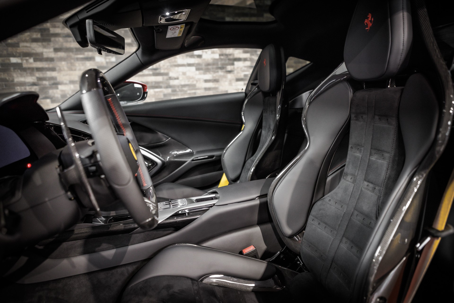 FERRARI 12 Cilindri-image-9