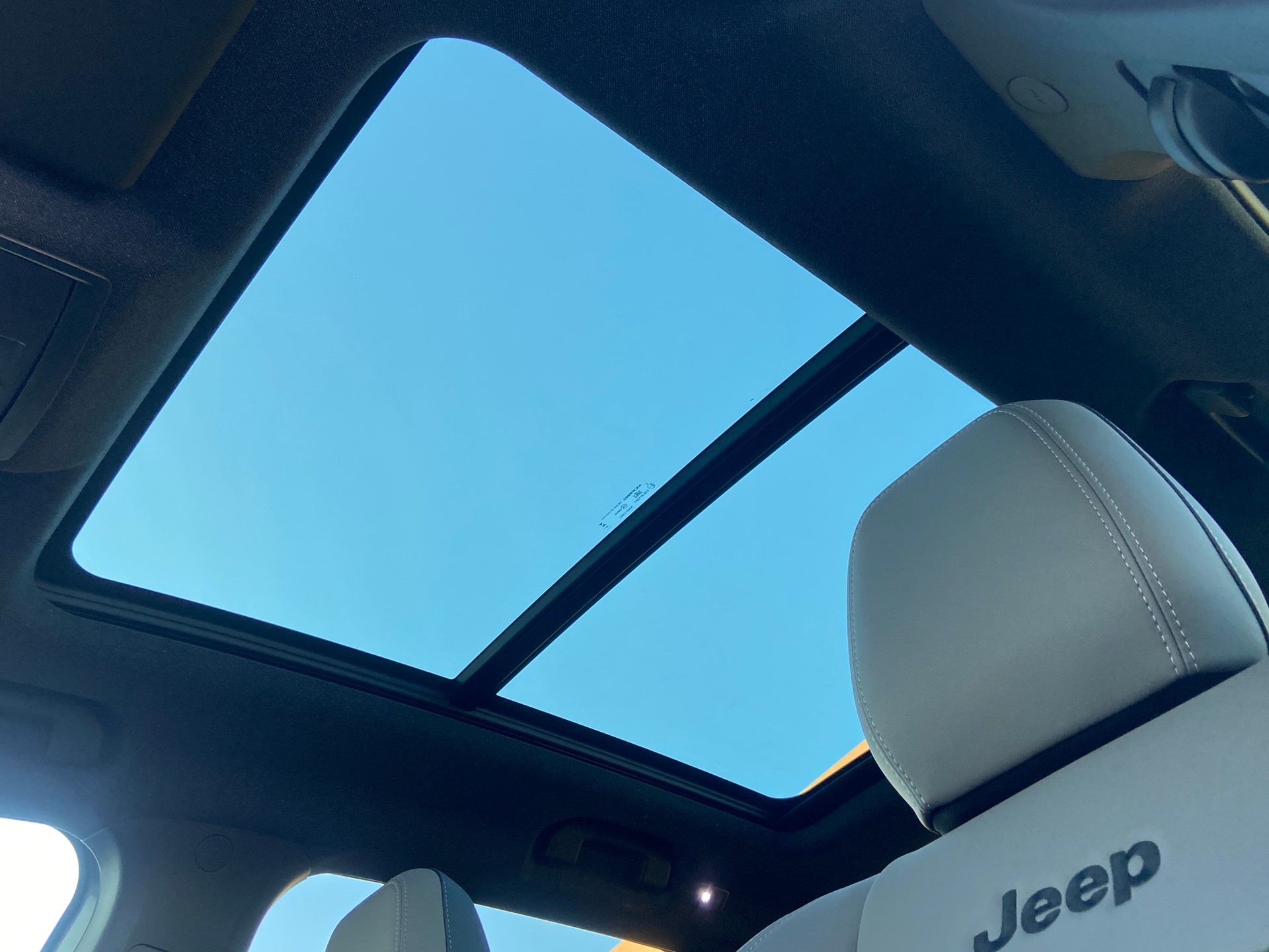 JEEP Compass 1.6 T PHEV Summit Premium Sky-image-3