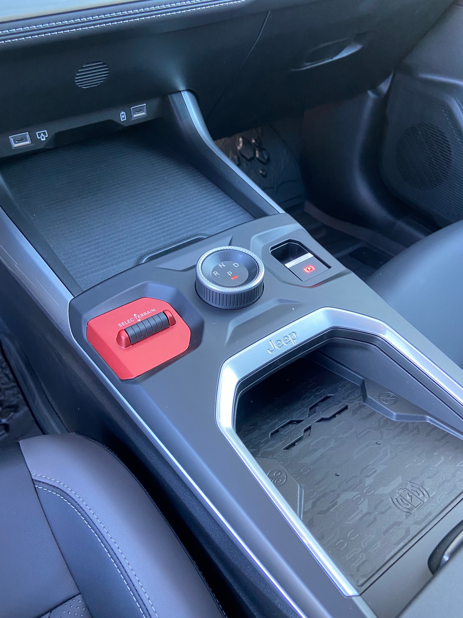 JEEP Compass 1.6 T PHEV Summit Premium Sky-image-10