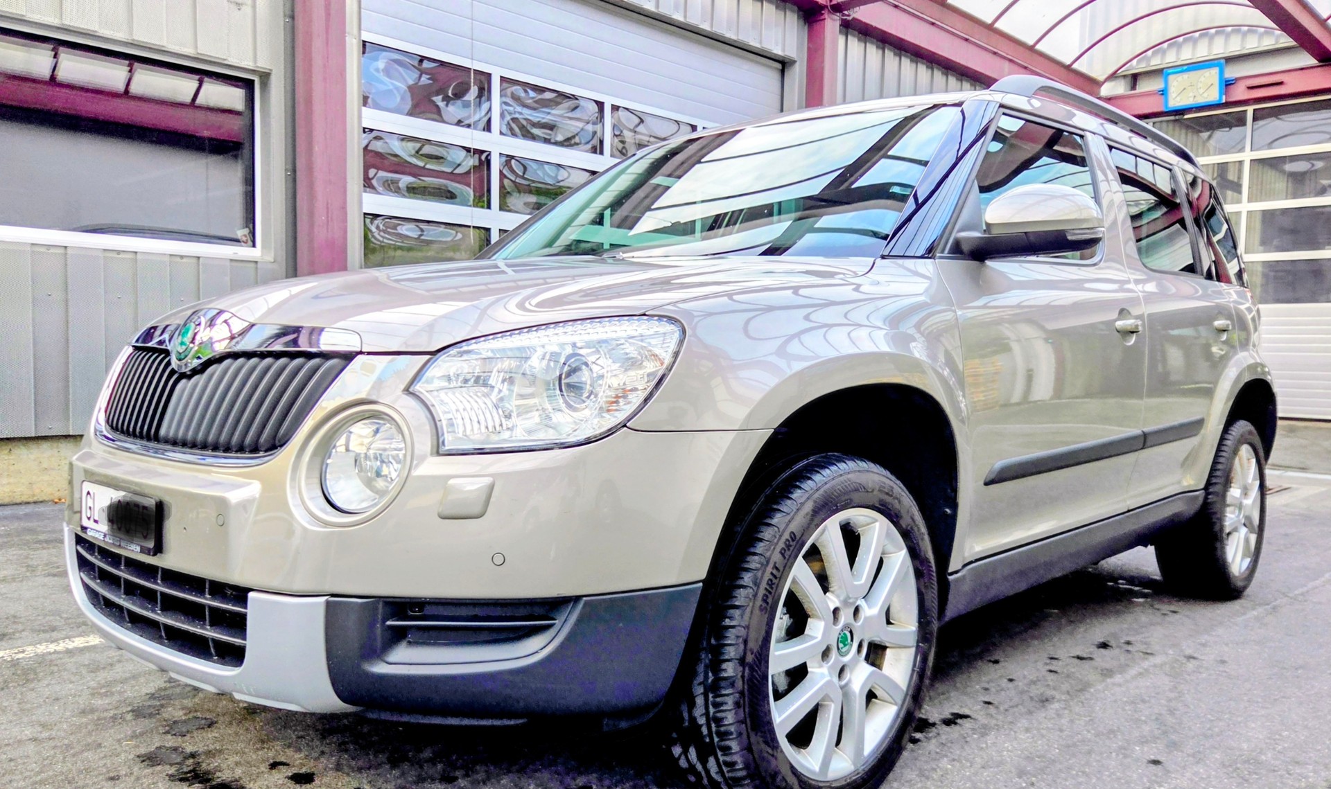 SKODA YETI 2.0 TDI 140PS 4X4 DSG-image-1