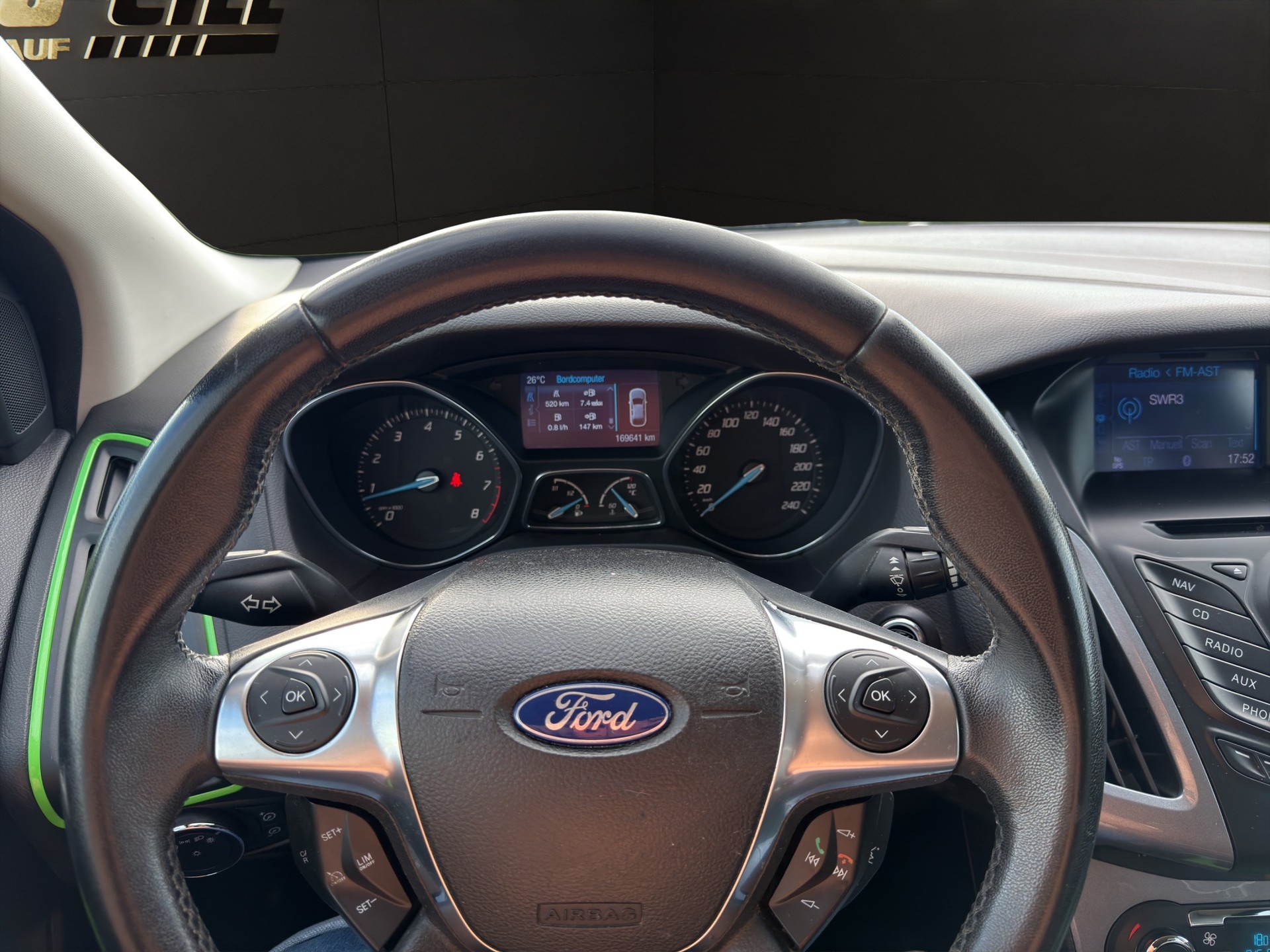 FORD Focus 1.6 SCTi Titanium-image-12