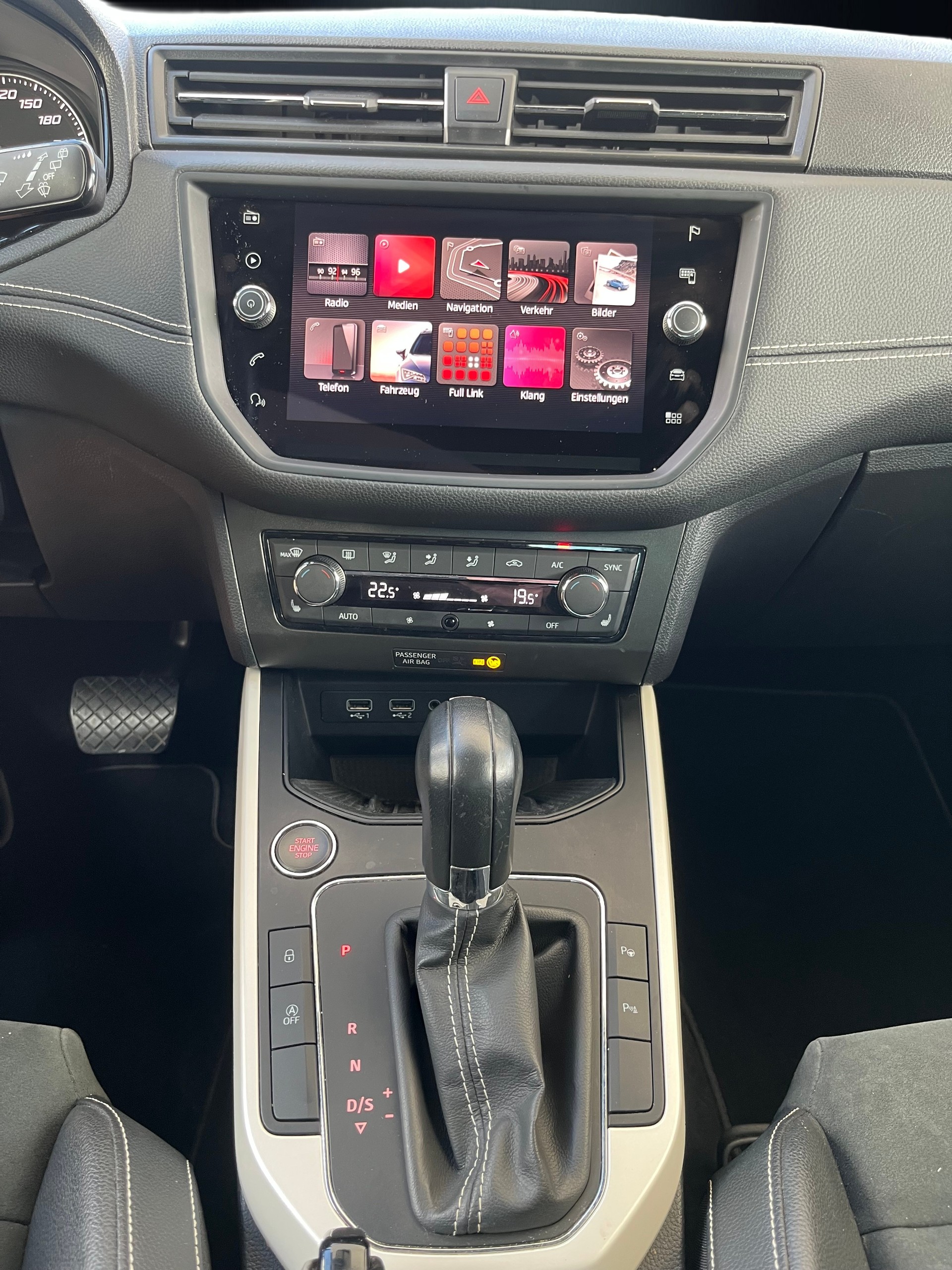SEAT Arona 1.0 TSI Eco DSG SWISS Xcellence-image-8