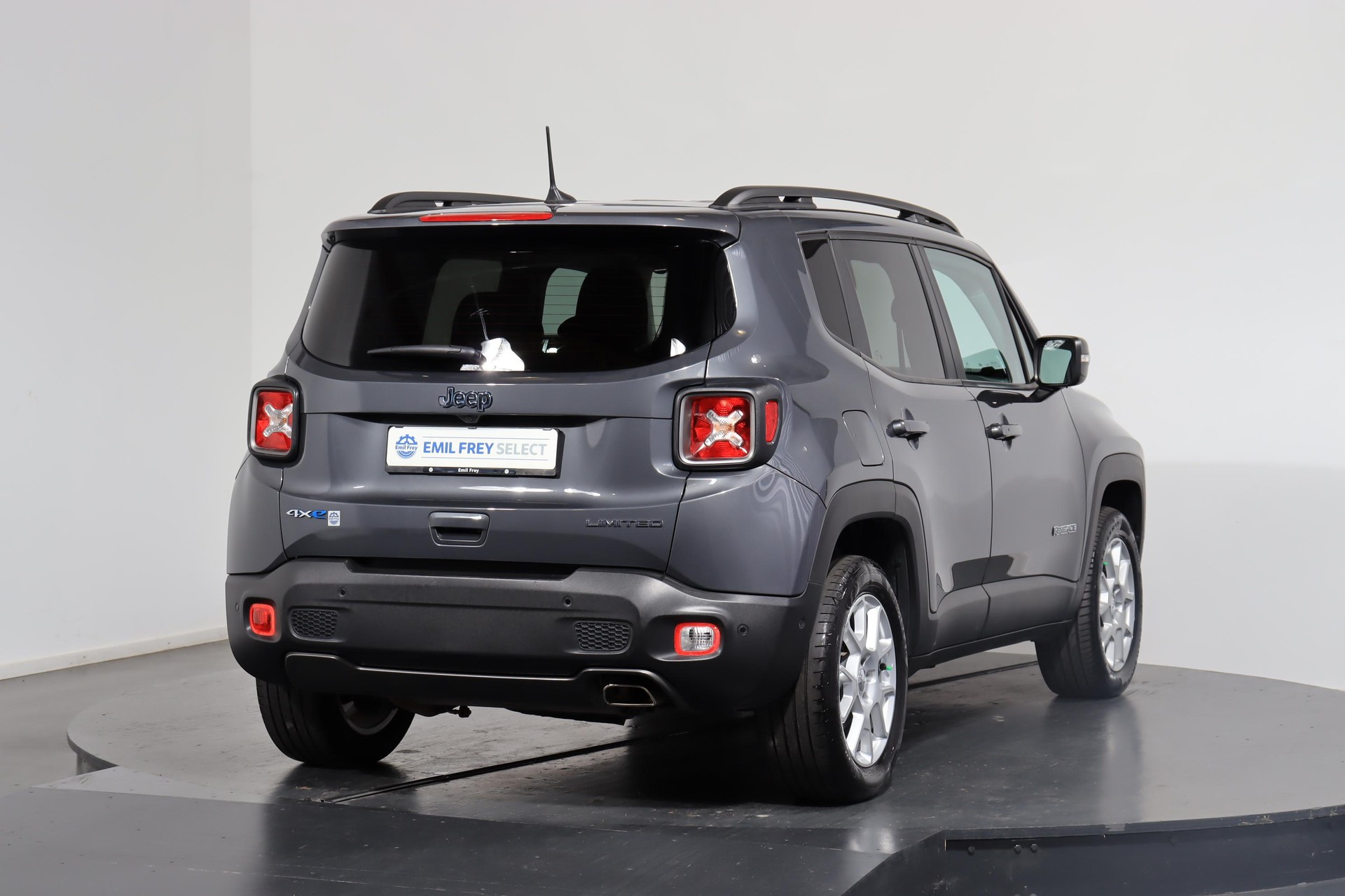 JEEP Renegade 1.3 Limited 4xe-showroom-element-2