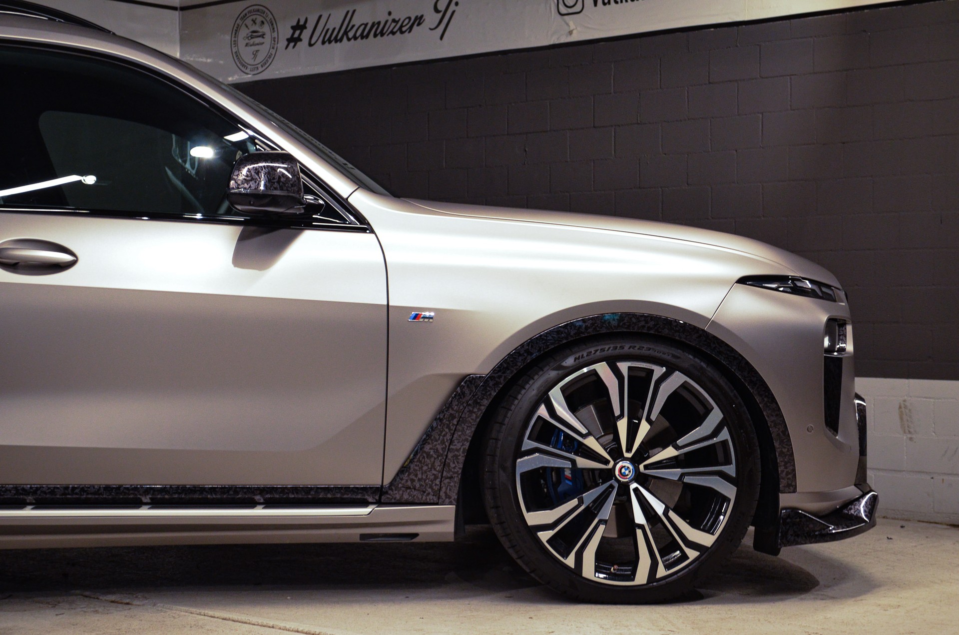 BMW X7 xDrive 48V 40d M Sport Pro Steptronic-showroom-element-2