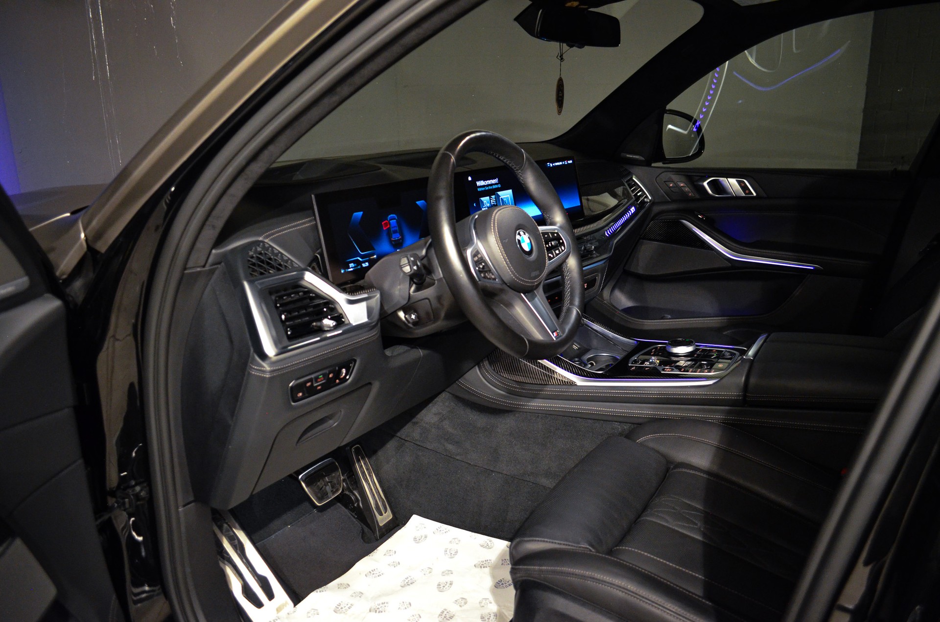 BMW X7 xDrive 48V 40d M Sport Pro Steptronic-image-17