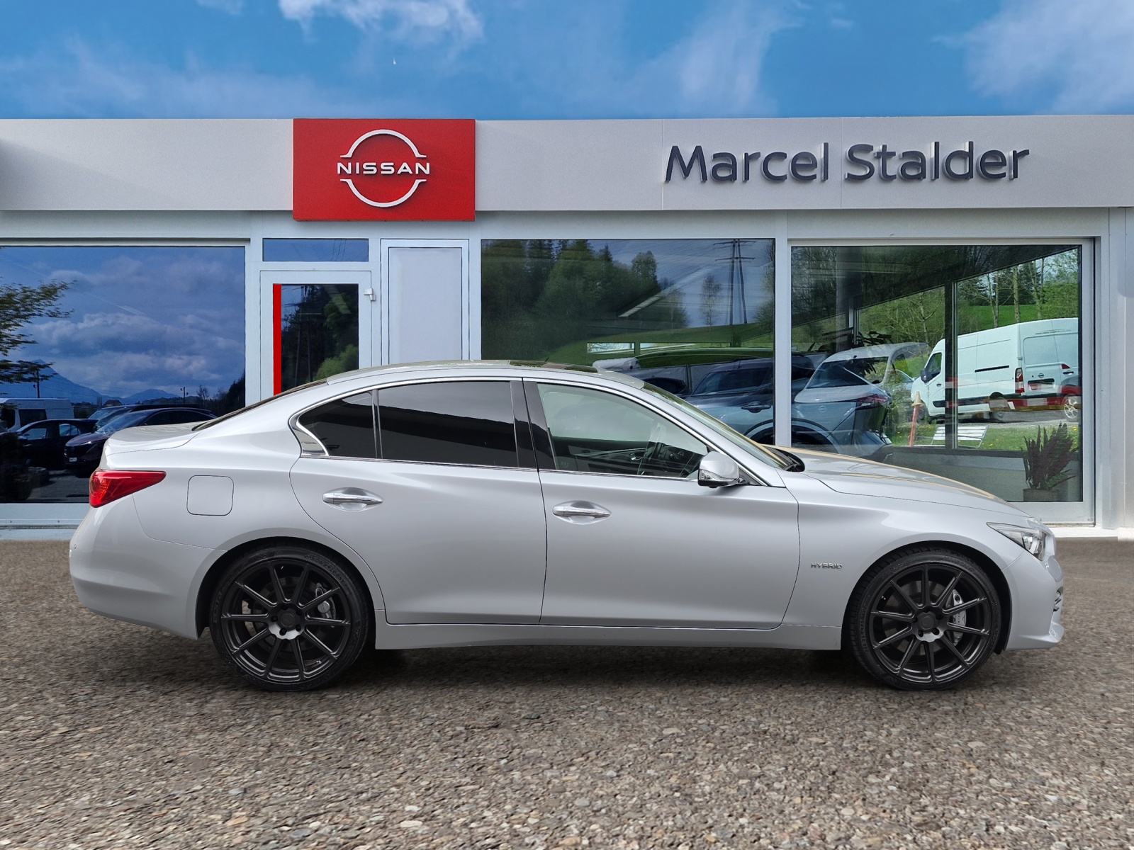 INFINITI Q50S 35h AWD Automatic-image-4