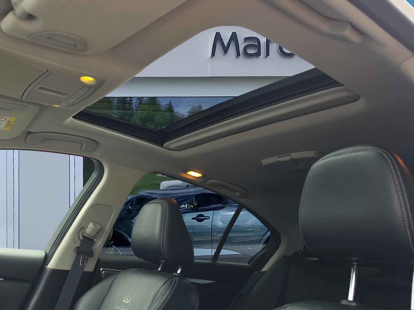 INFINITI Q50S 35h AWD Automatic-image-14