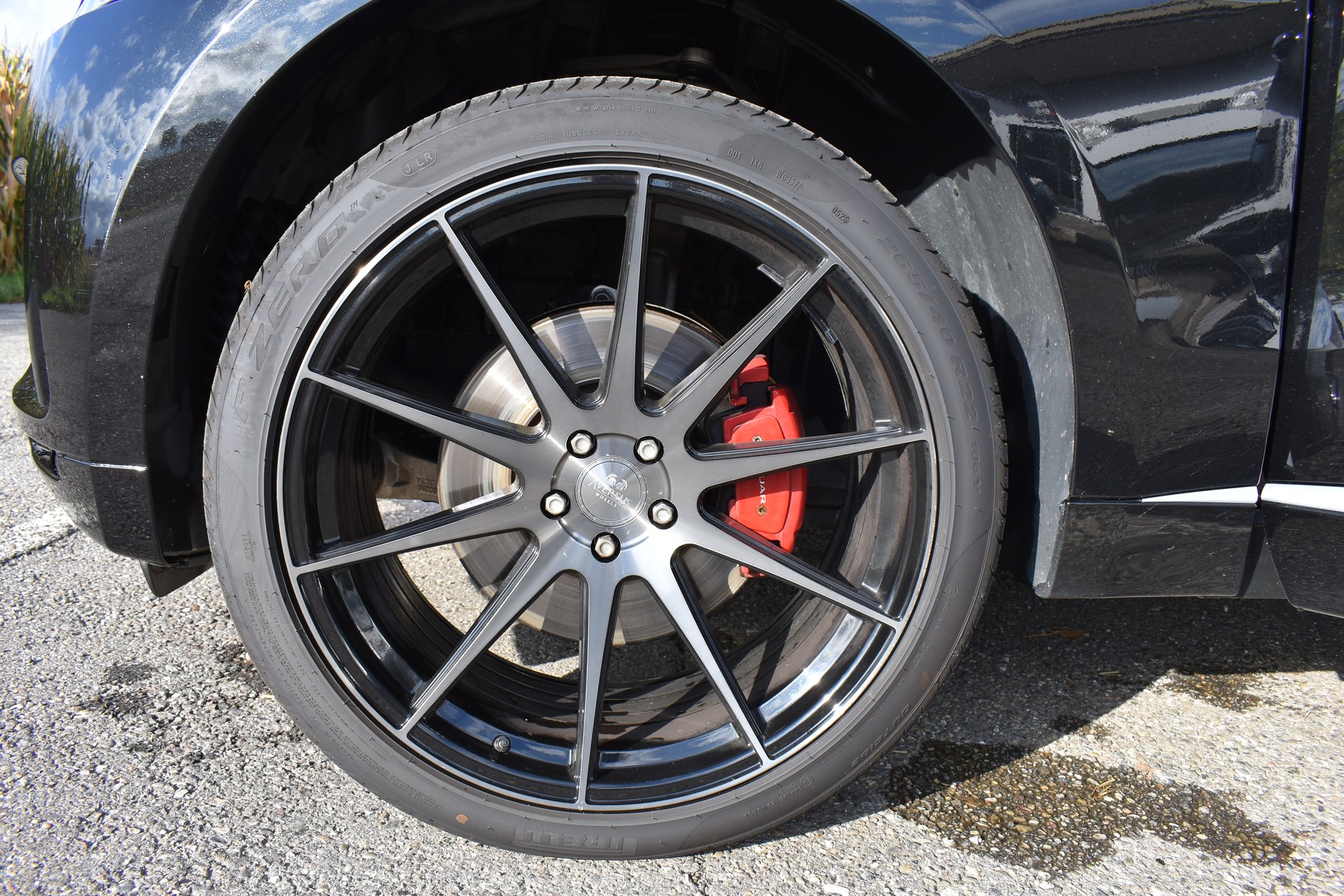 JAGUAR F-Pace 3.0 V6 First Edition AWD Automatik-image-12