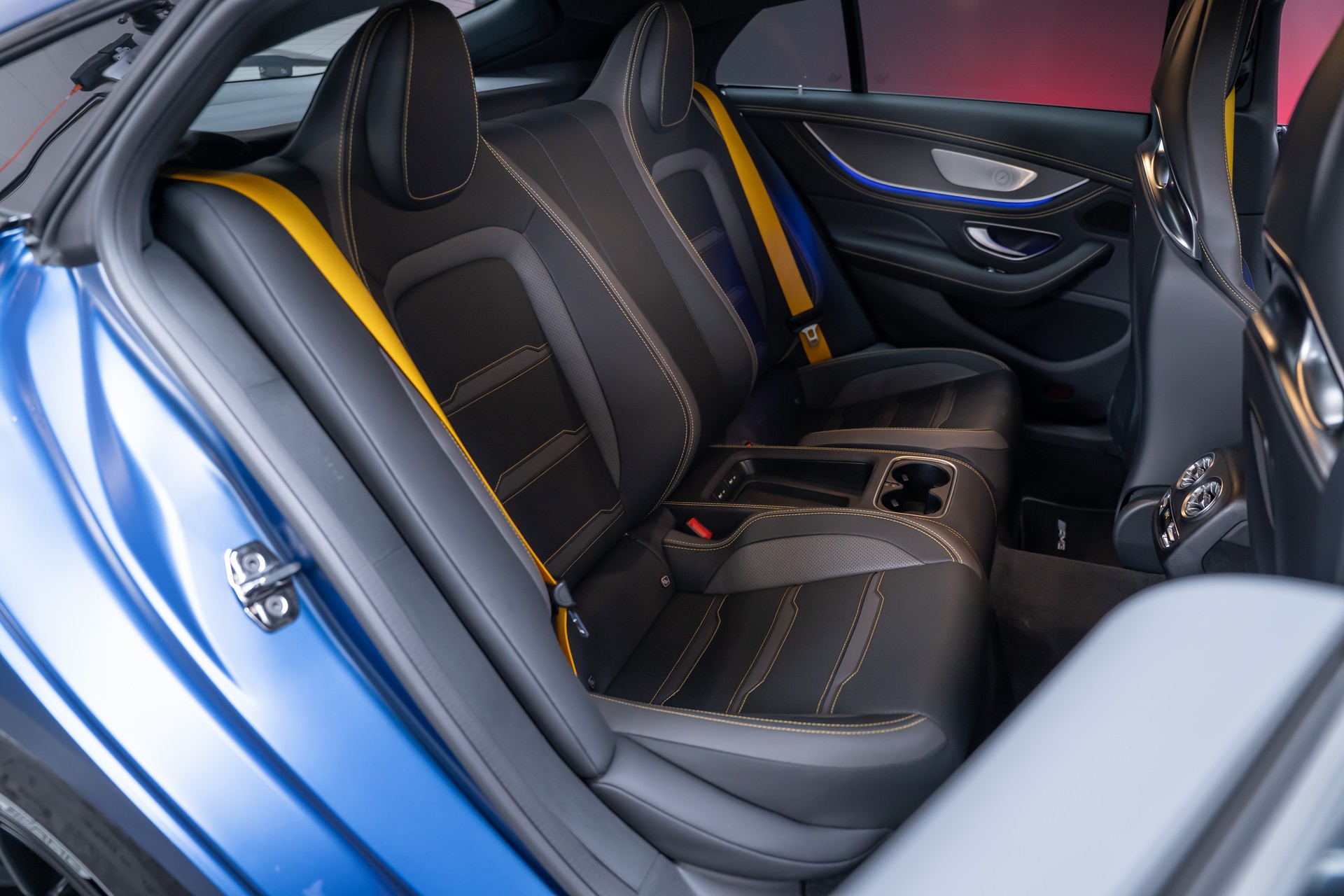 MERCEDES-BENZ AMG GT 63 S 4matic+ / Aero Pack / 360°Kamera / Burmester-image-29