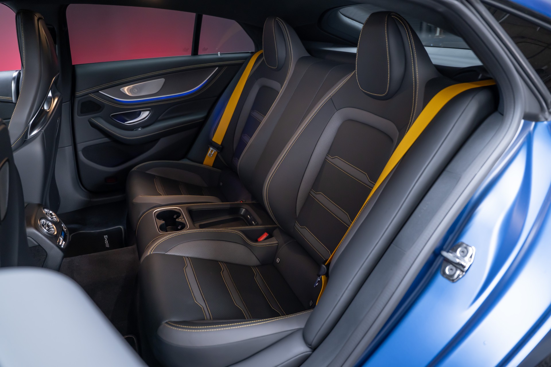 MERCEDES-BENZ AMG GT 63 S 4matic+ / Aero Pack / 360°Kamera / Burmester-image-25