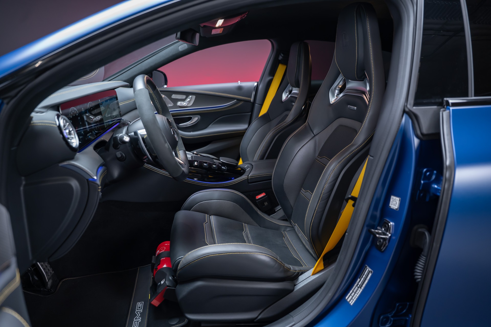 MERCEDES-BENZ AMG GT 63 S 4matic+ / Aero Pack / 360°Kamera / Burmester-image-12