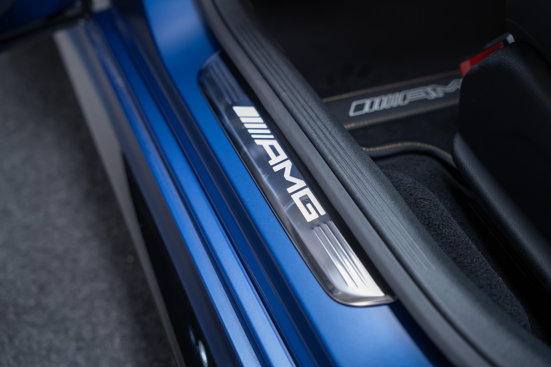 MERCEDES-BENZ AMG GT 63 S 4matic+ / Aero Pack / 360°Kamera / Burmester-image-22