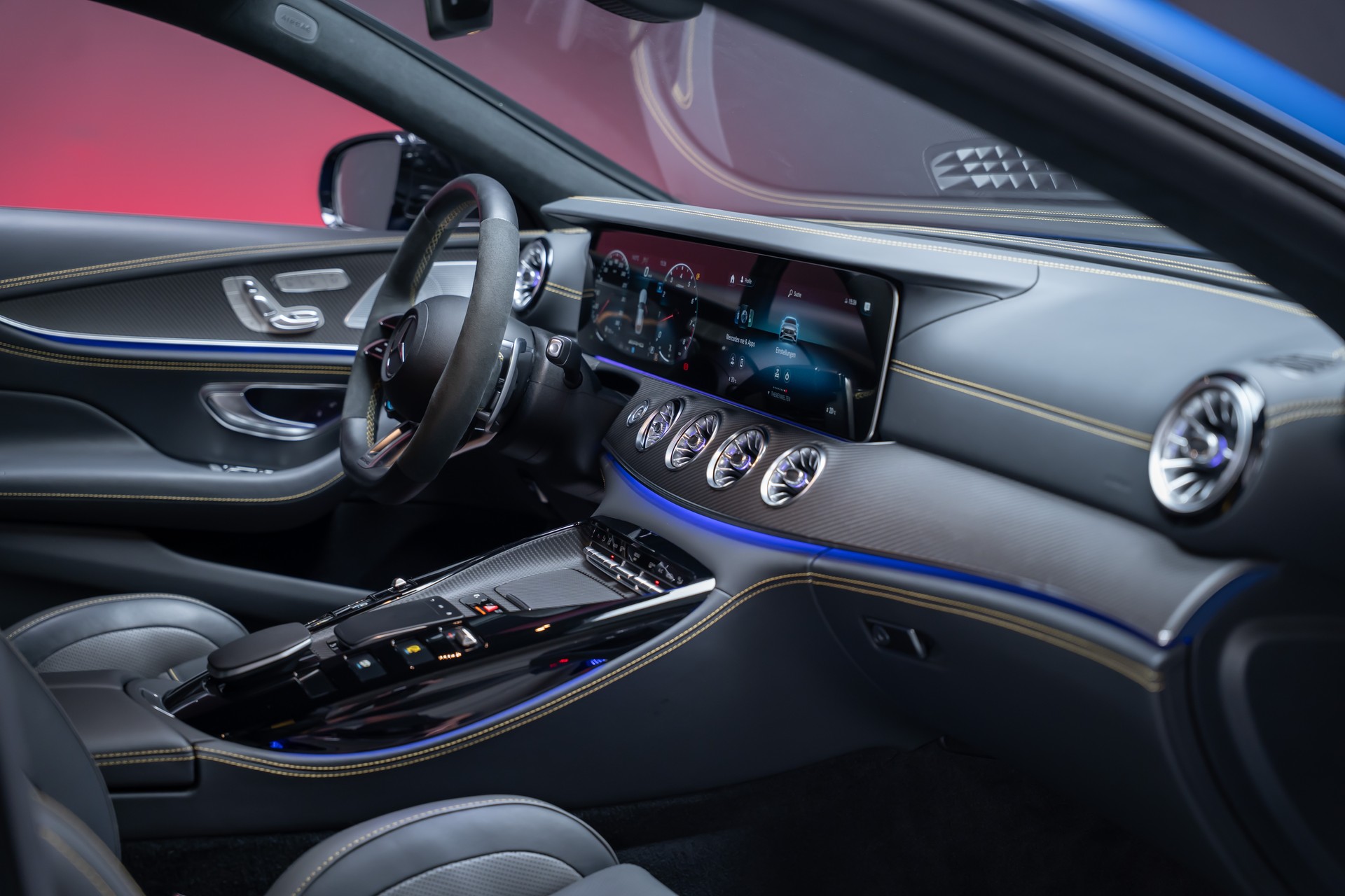 MERCEDES-BENZ AMG GT 63 S 4matic+ / Aero Pack / 360°Kamera / Burmester-image-31