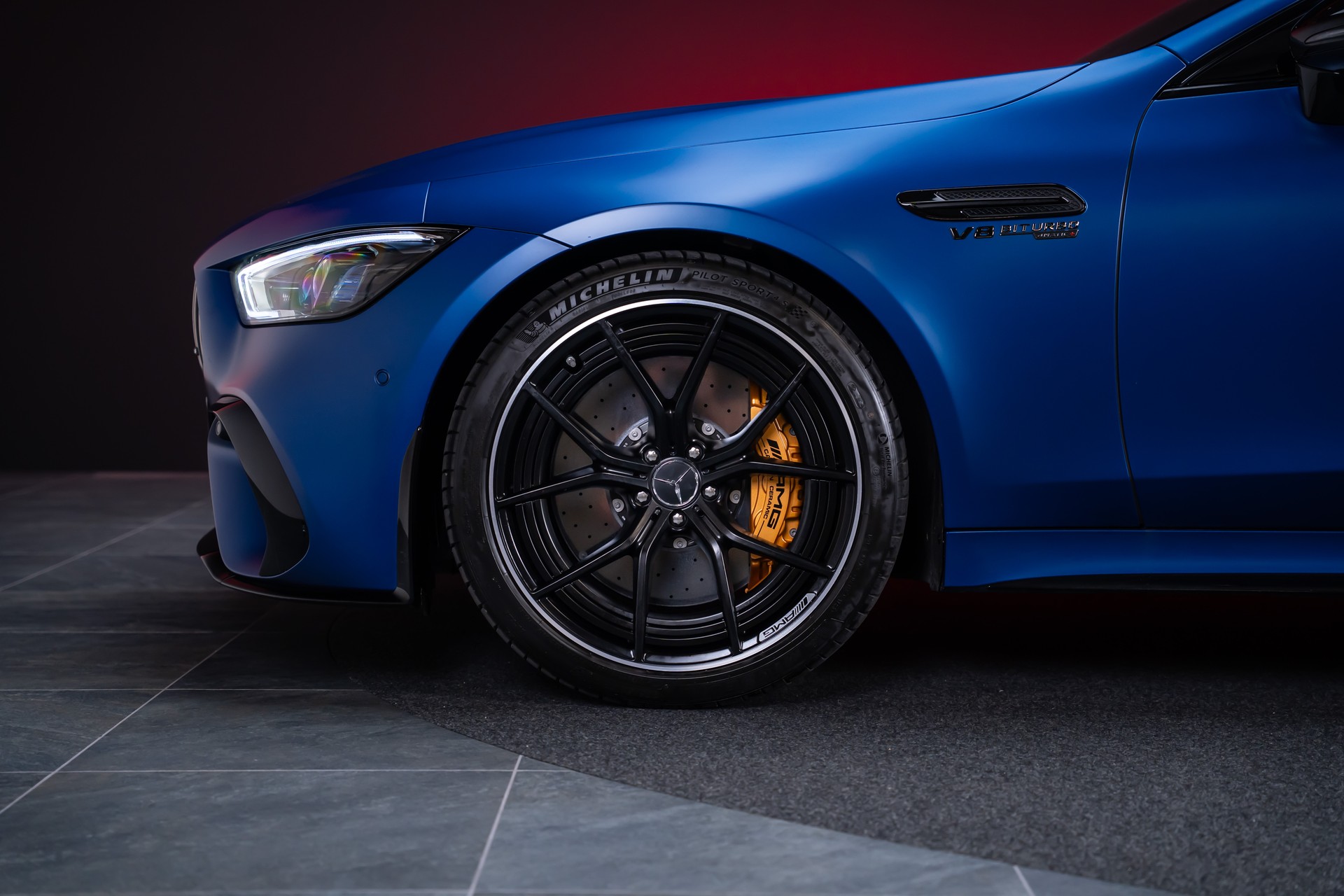 MERCEDES-BENZ AMG GT 63 S 4matic+ / Aero Pack / 360°Kamera / Burmester-image-53