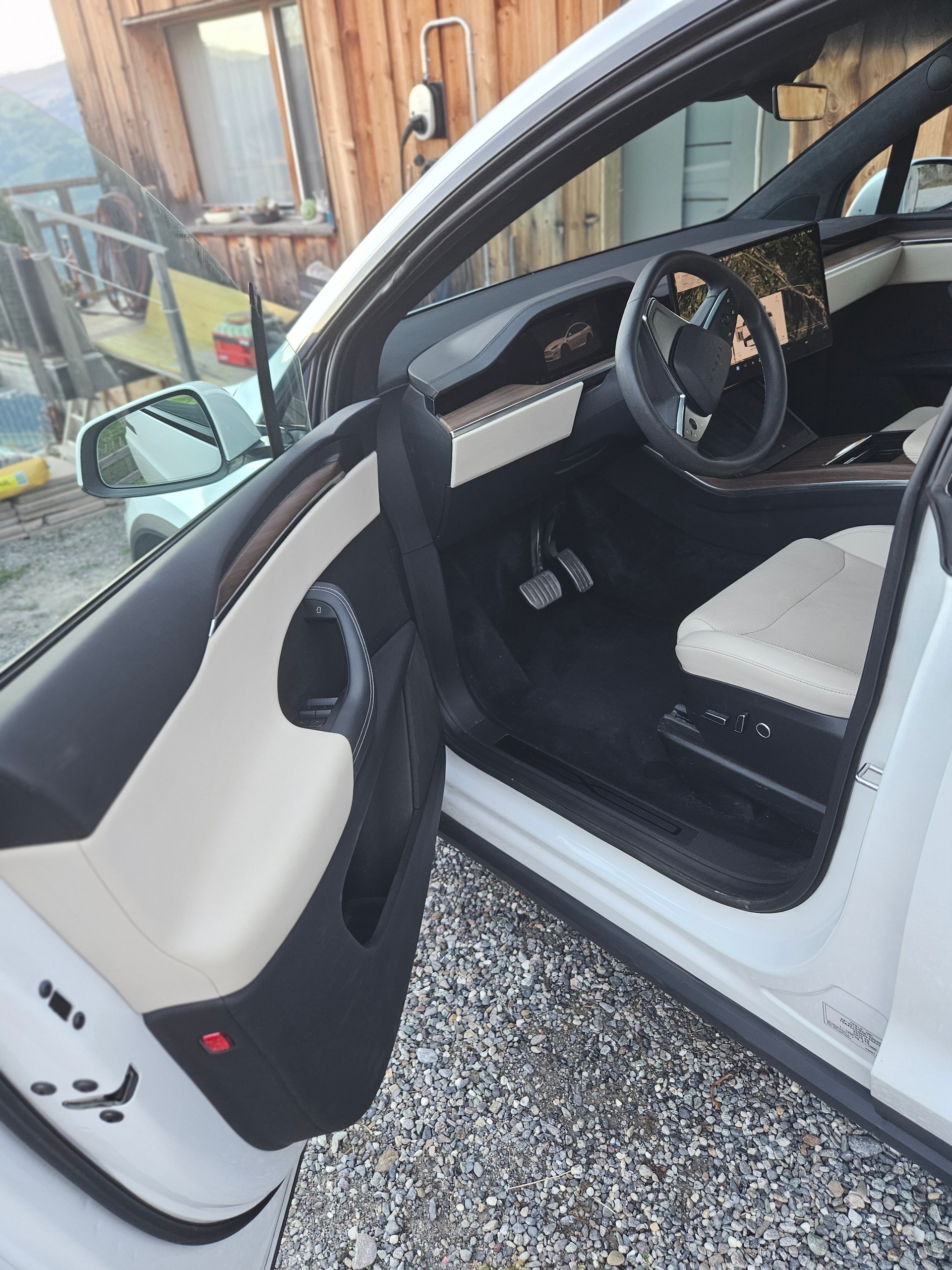 TESLA MODEL X Long Range 7-Plätzer Enhanced Autopilot und Anhängerkupplung-image-7