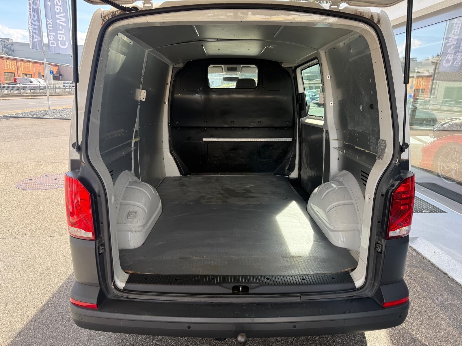 VW T6.1 2.0 TDI RS 3000 AHK 2500 KG-image-15