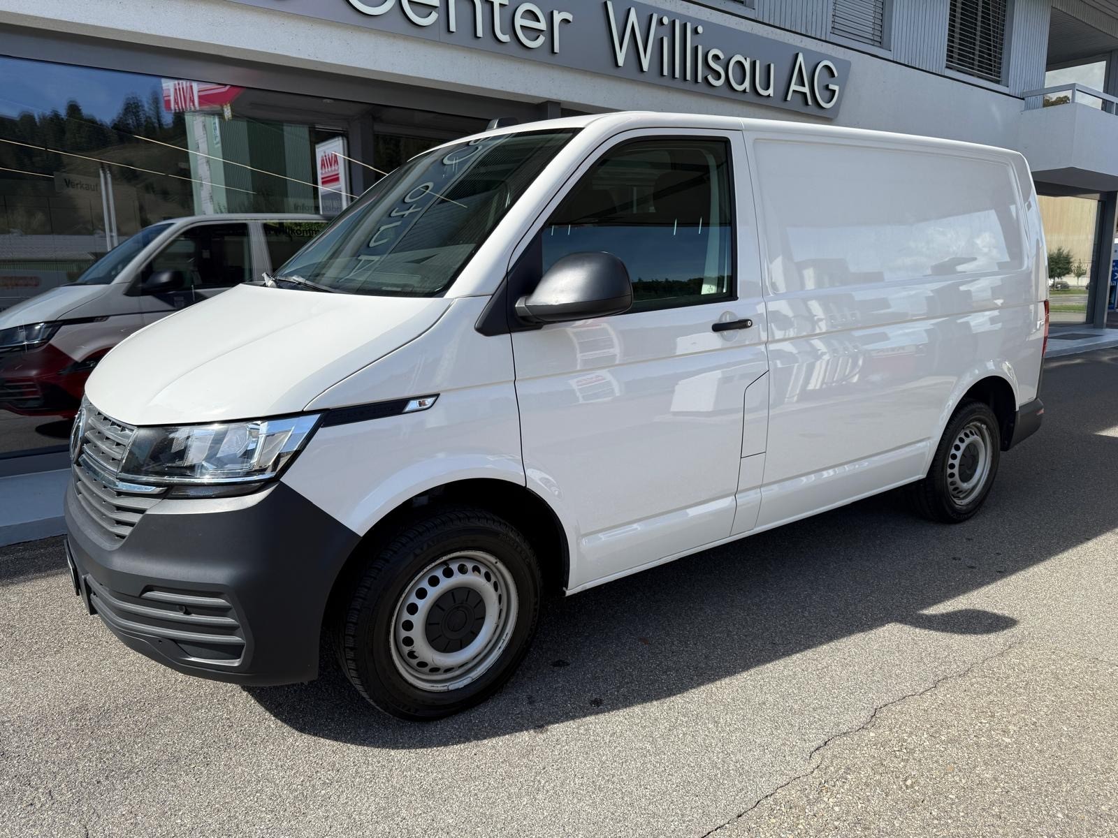 VW T6.1 2.0 TDI RS 3000 AHK 2500 KG-image-9