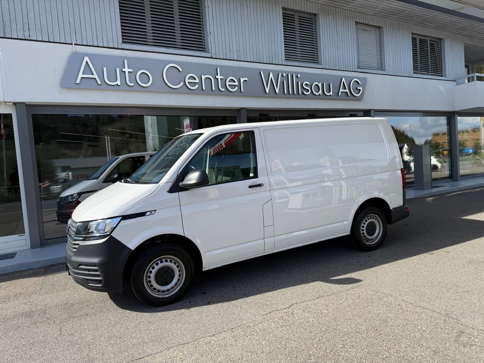 VW T6.1 2.0 TDI RS 3000 AHK 2500 KG-image-0
