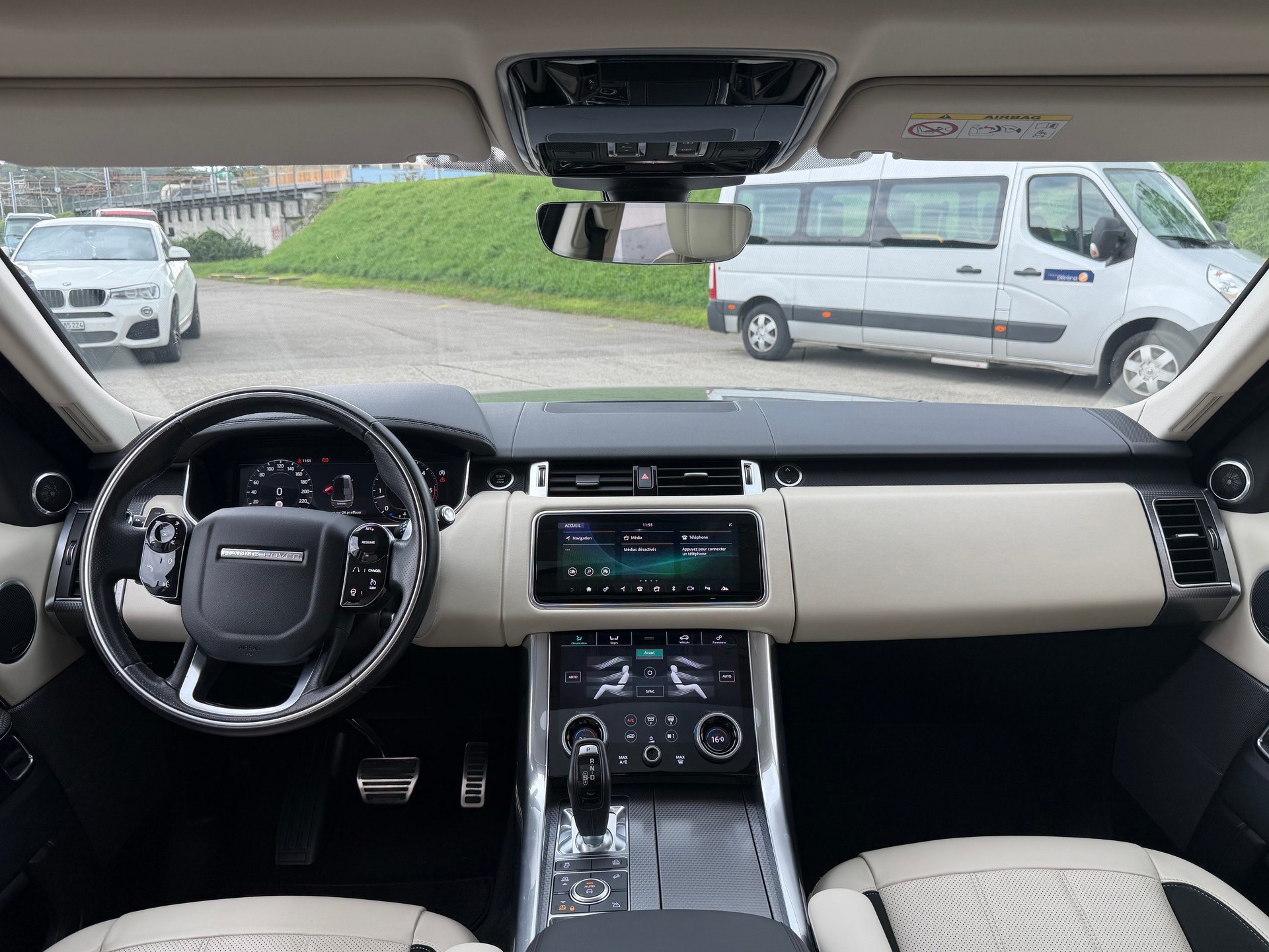 LAND ROVER Range Rover Sport 3.0 SDV6 HSE Dynamic Automatic-image-15