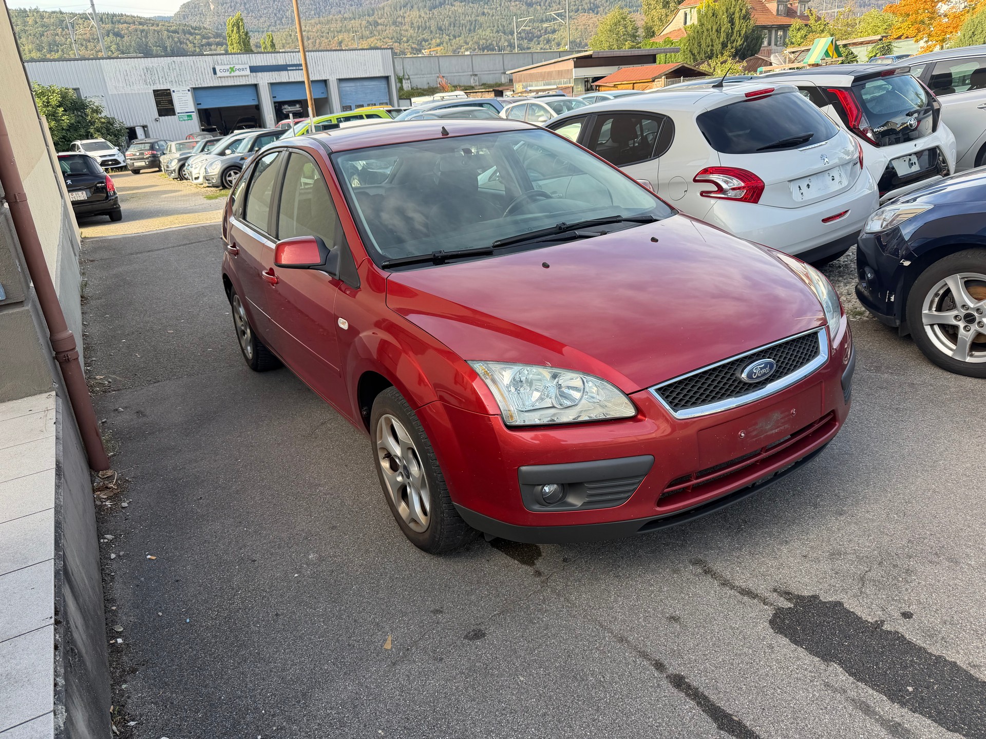 FORD Focus 2.0i Titanium-image-1