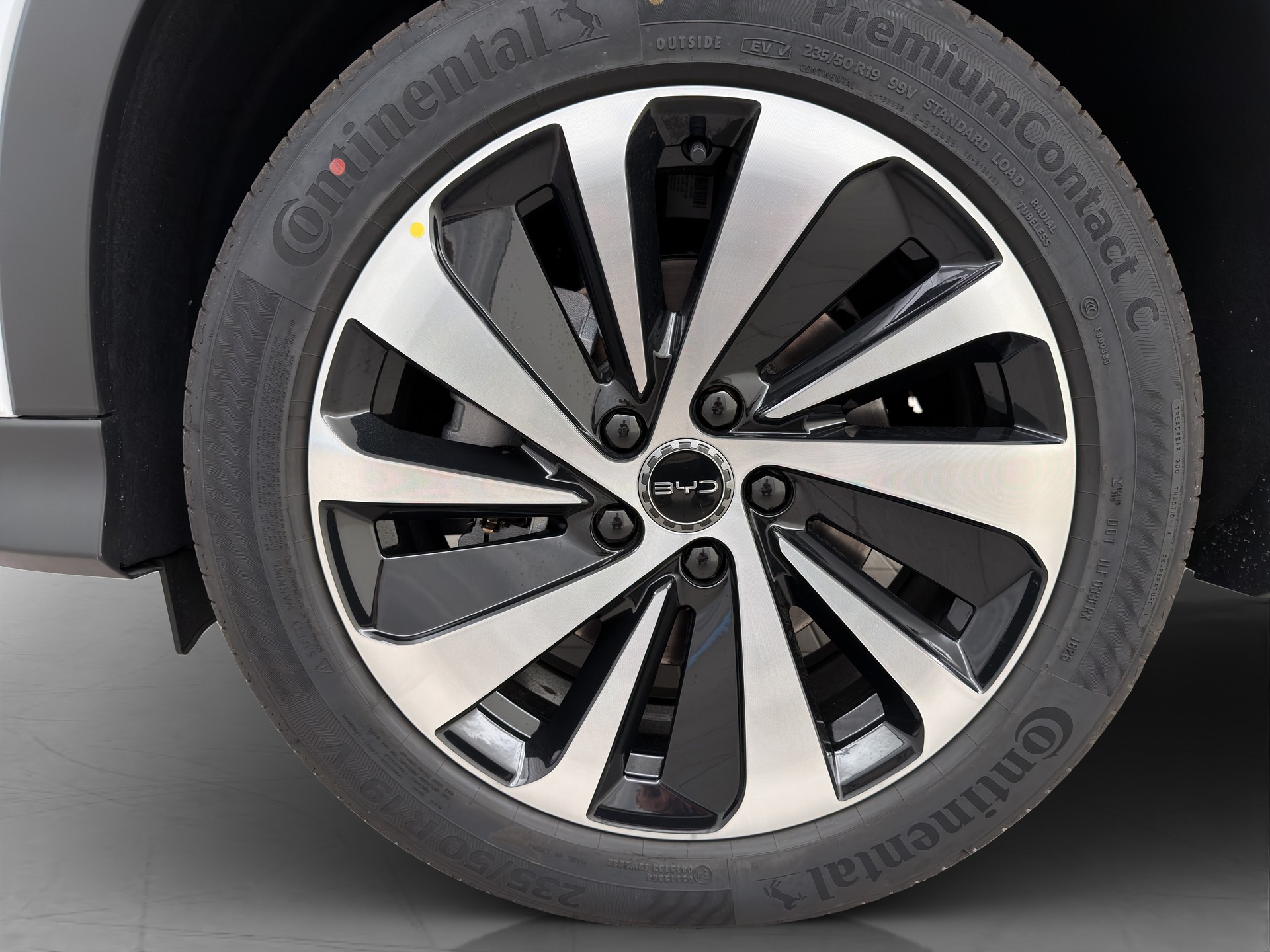 BYD Seal U DM-i Design AWD-image-5