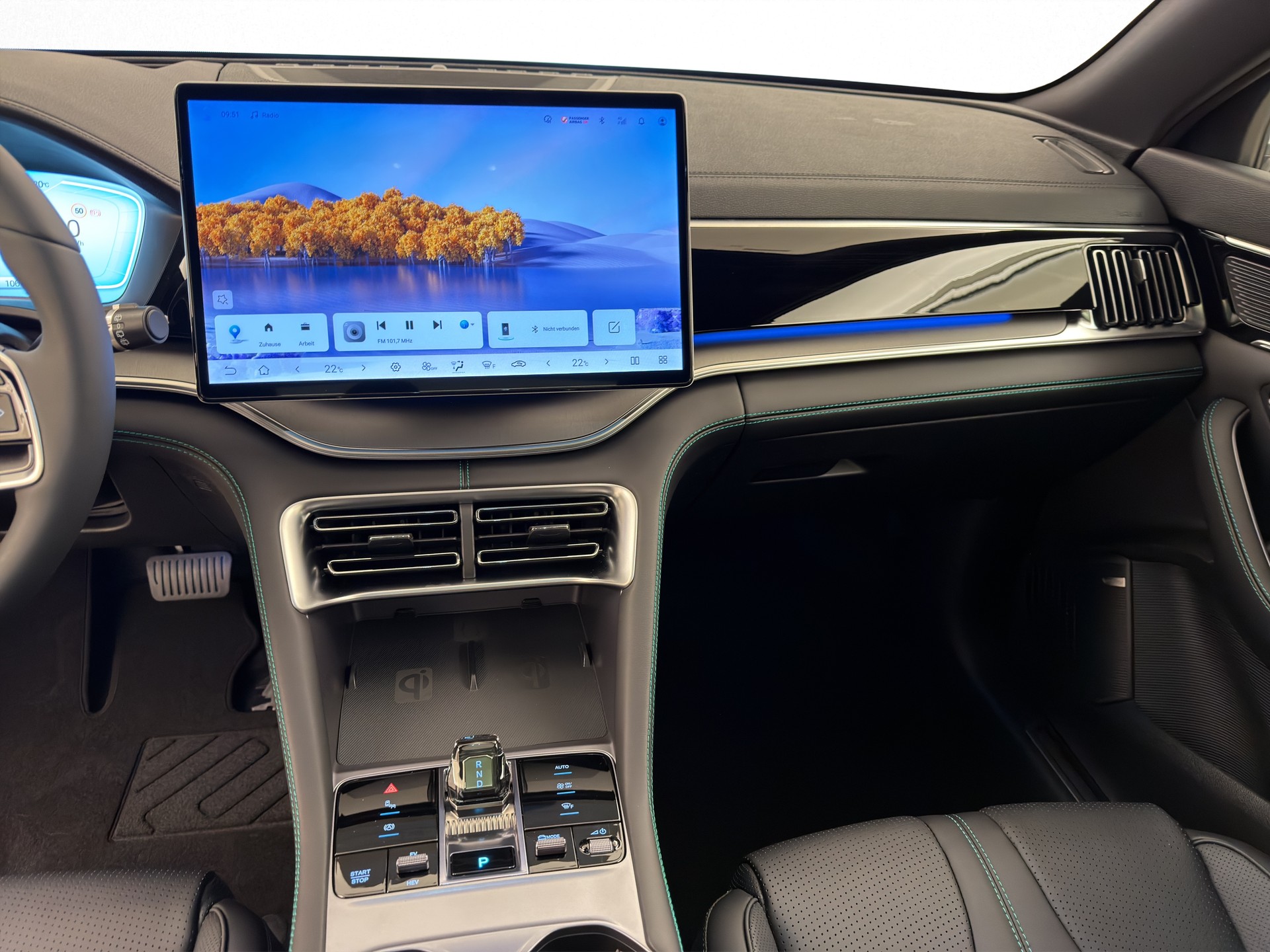 BYD Seal U DM-i Design AWD-image-9