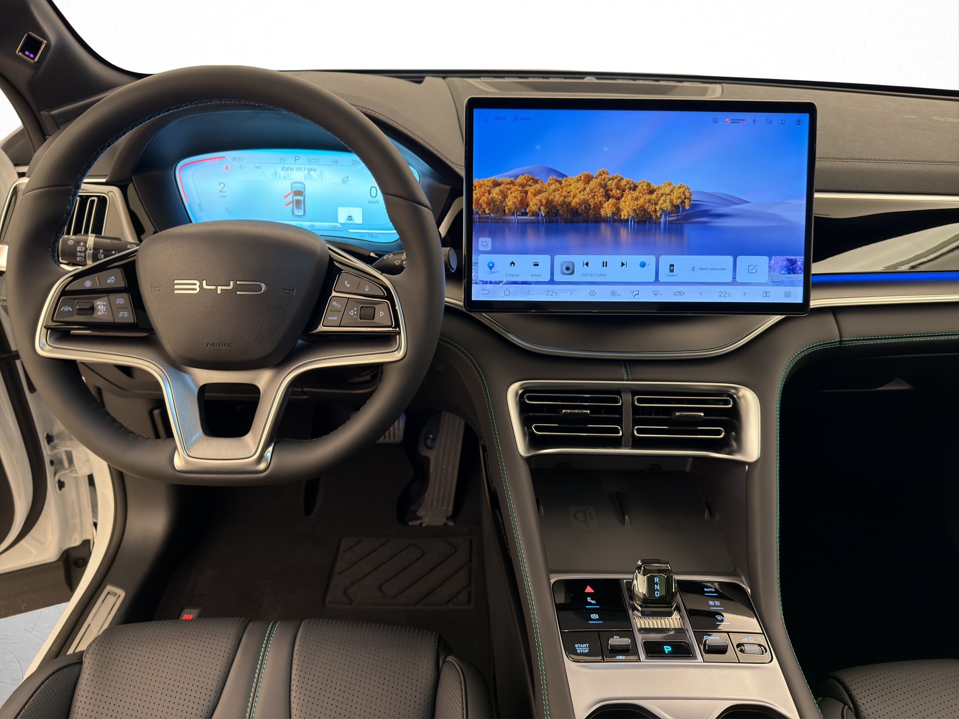 BYD Seal U DM-i Design AWD-image-8