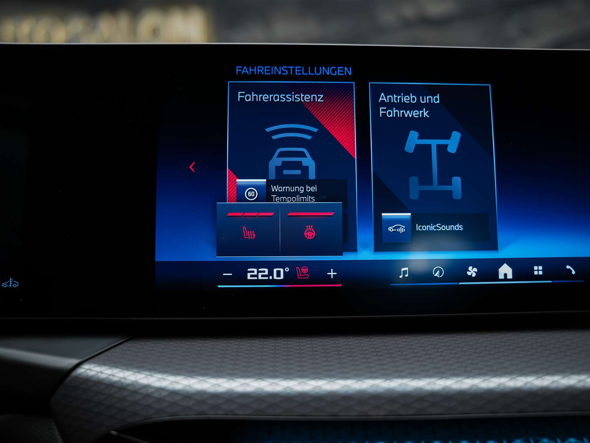 BMW M340i xDrive Steptronic M Sport Pro *Facelift*Werksgarantie*Lenkradheizung*Head Up Display*360° Kamera*-image-37