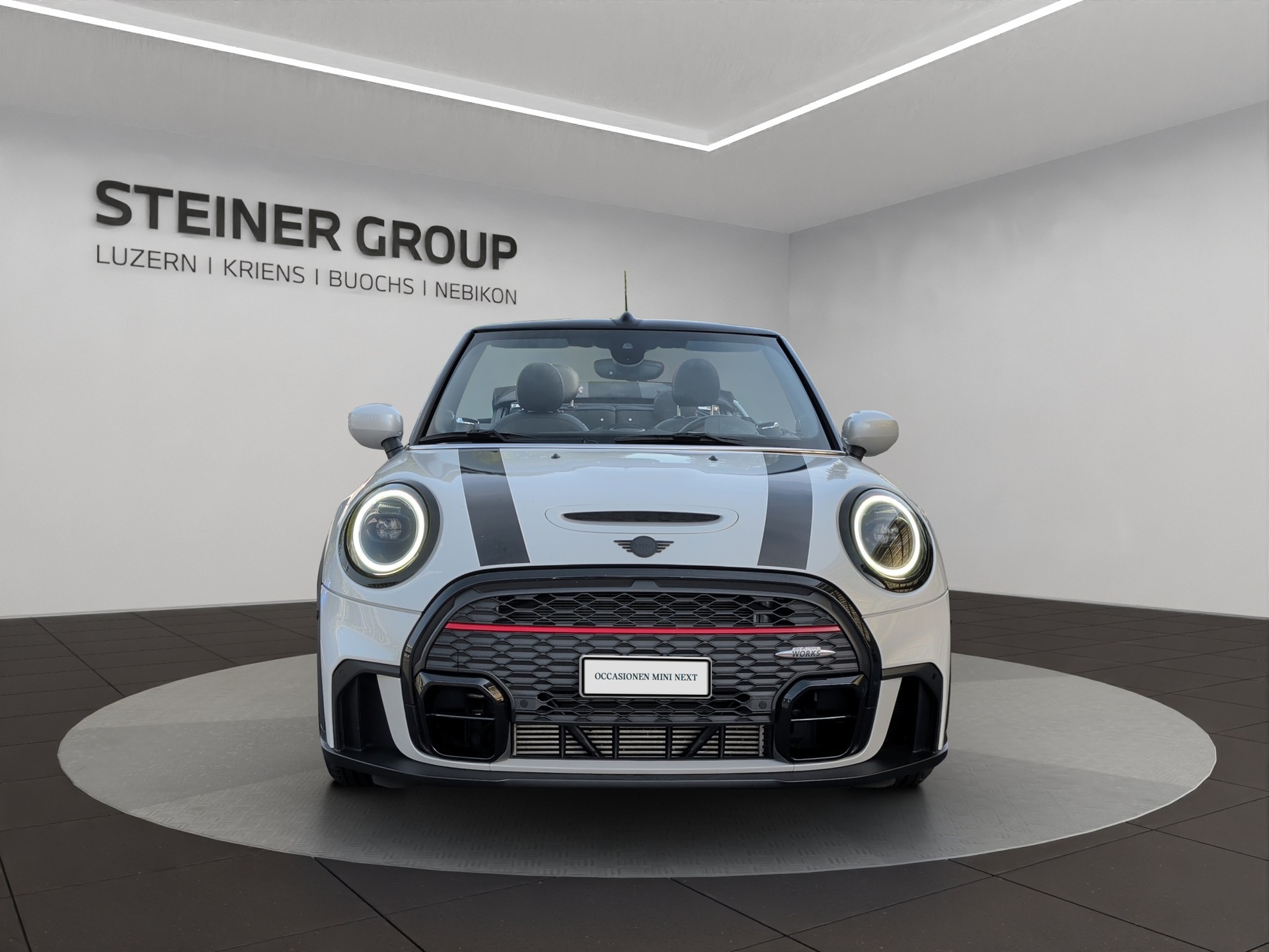 MINI Cooper John Cooper Works Cabriolet Steptronic-image-1