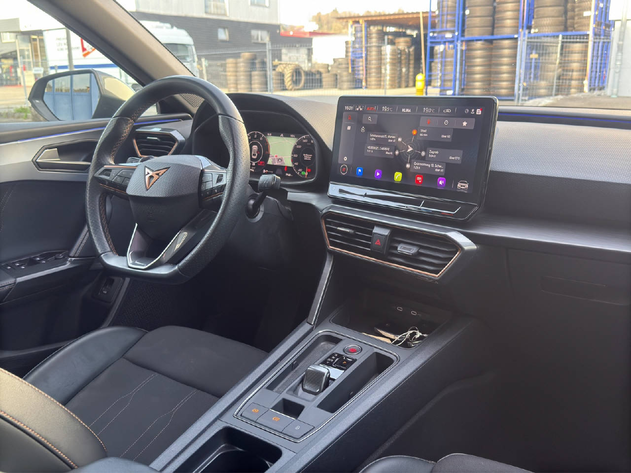 CUPRA Leon ST 2.0 TSI DSG-image-10