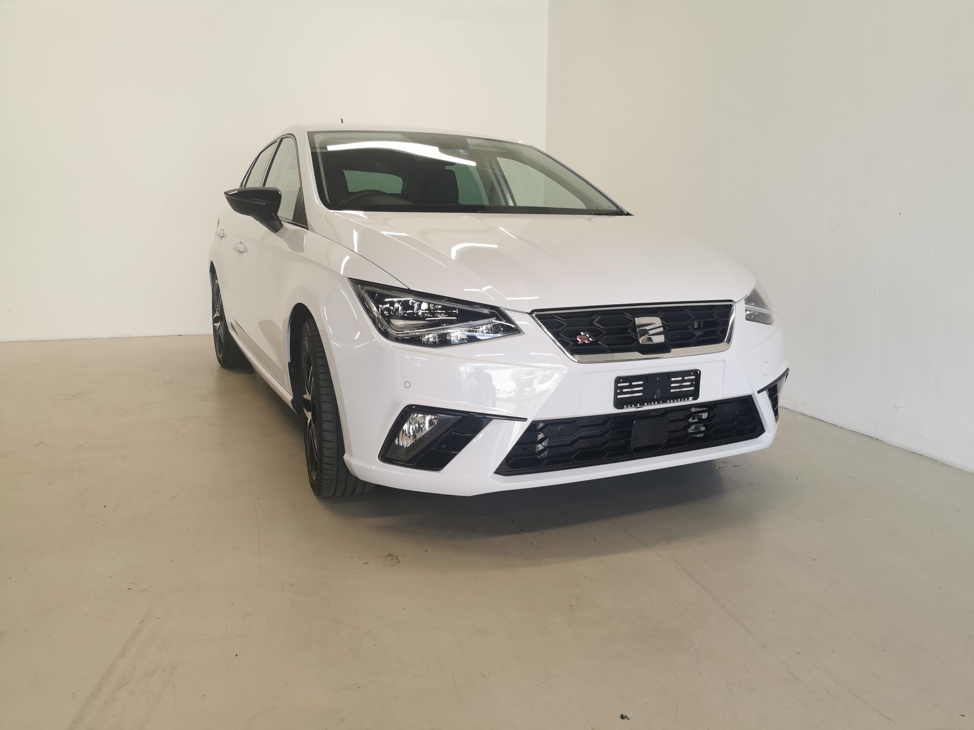SEAT Ibiza 1.5 TSI EVO FR-image-4