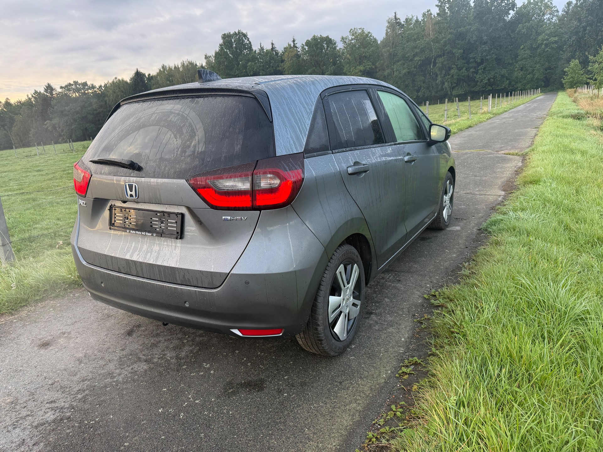 HONDA Jazz 1.5i-MMD Executive E-CVT-image-5