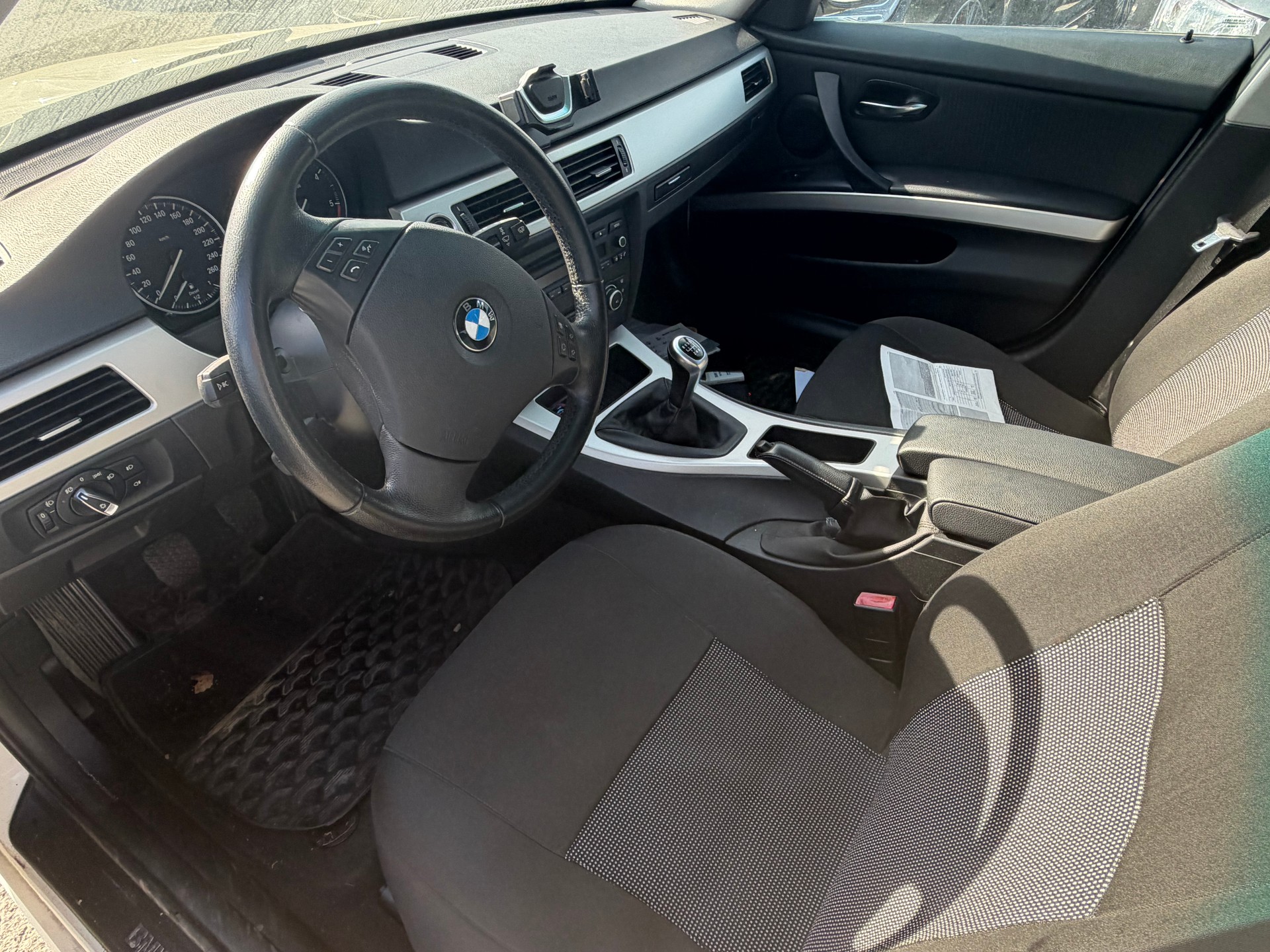 BMW 316d-image-6