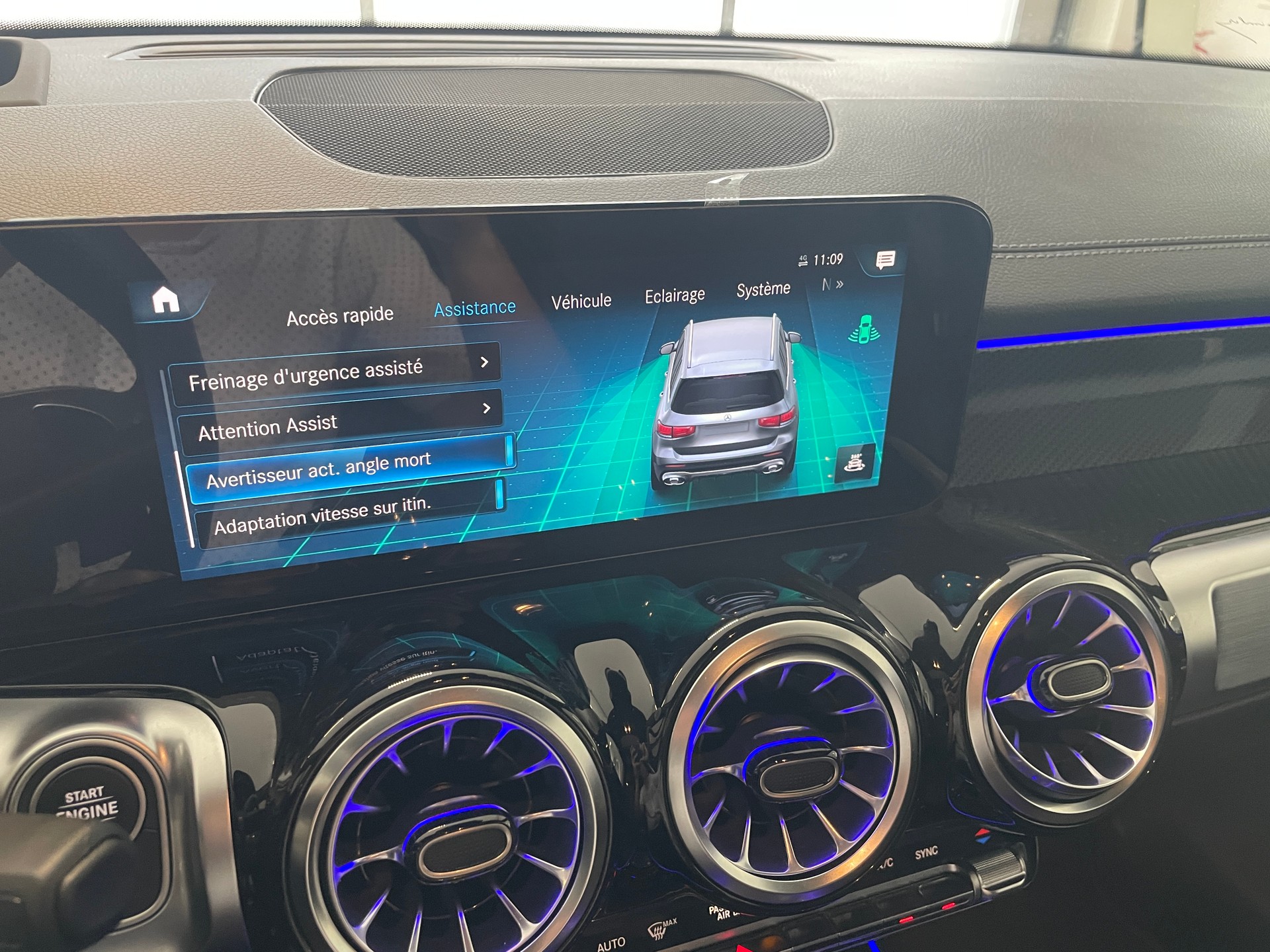 MERCEDES-BENZ GLB 35 AMG 4Matic 8G-Tronic-image-19