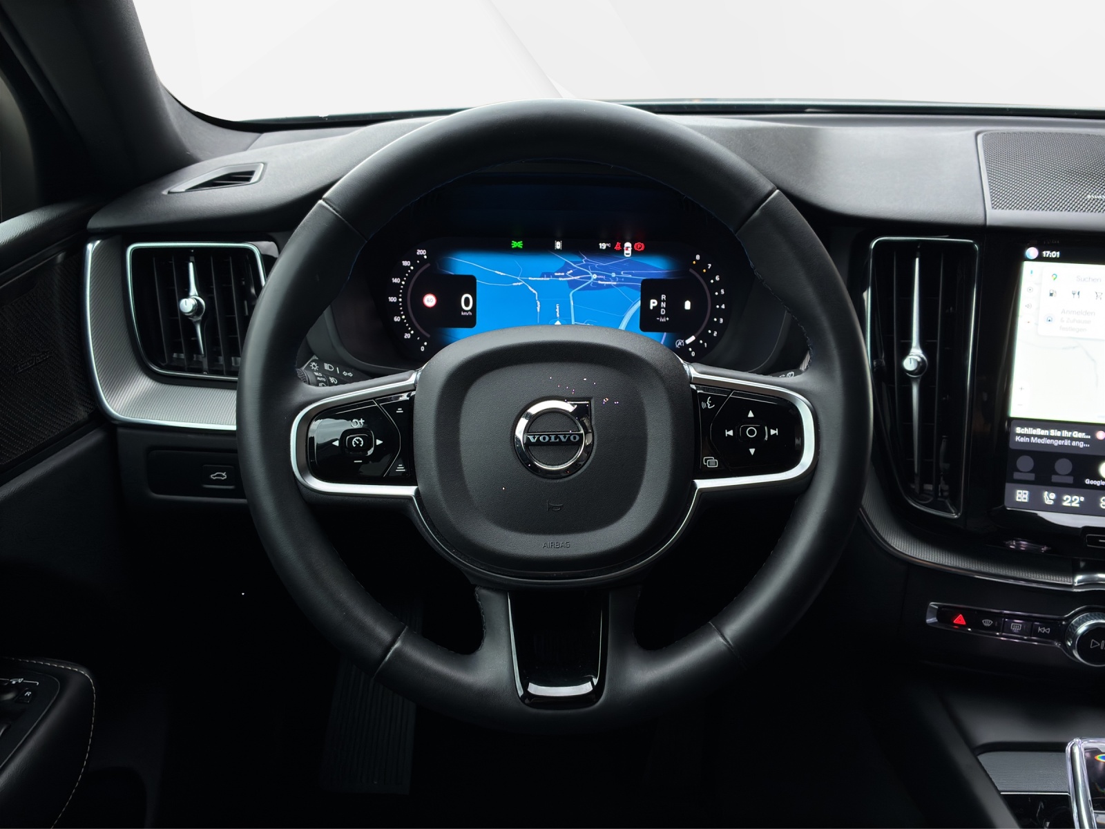 VOLVO XC60 2.0 B5 MH Plus Dark AWD-image-11
