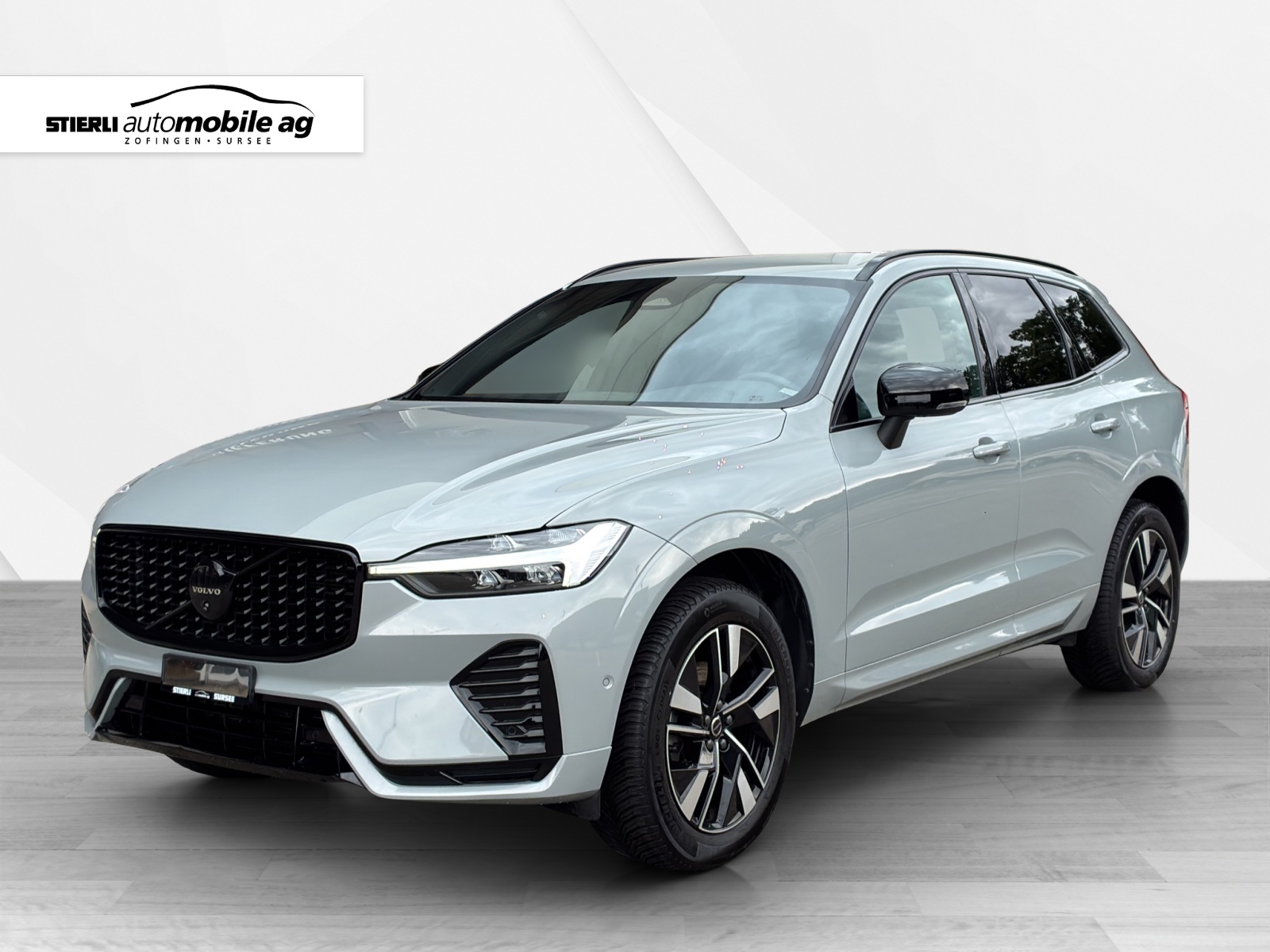 VOLVO XC60 2.0 B5 MH Plus Dark AWD