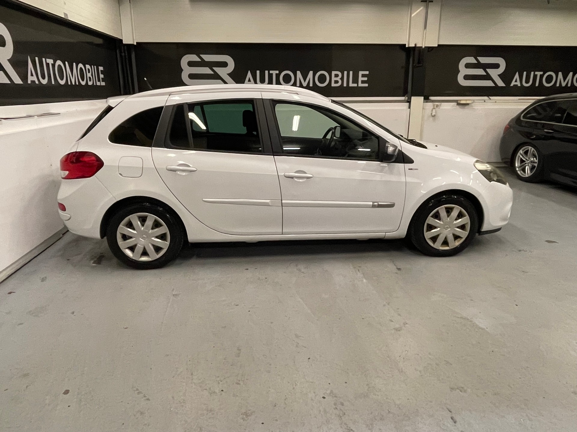 RENAULT Clio Grandtour 1.2 16V Turbo Night&Day-image-6