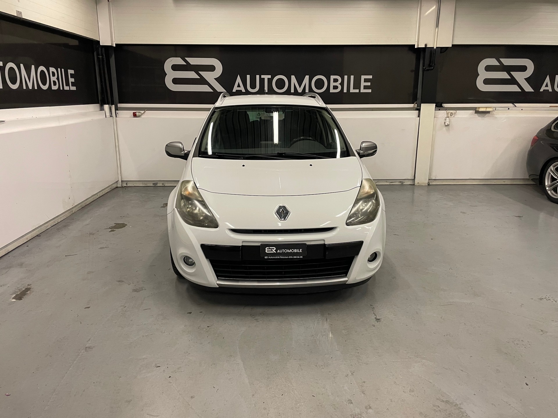 RENAULT Clio Grandtour 1.2 16V Turbo Night&Day-image-4
