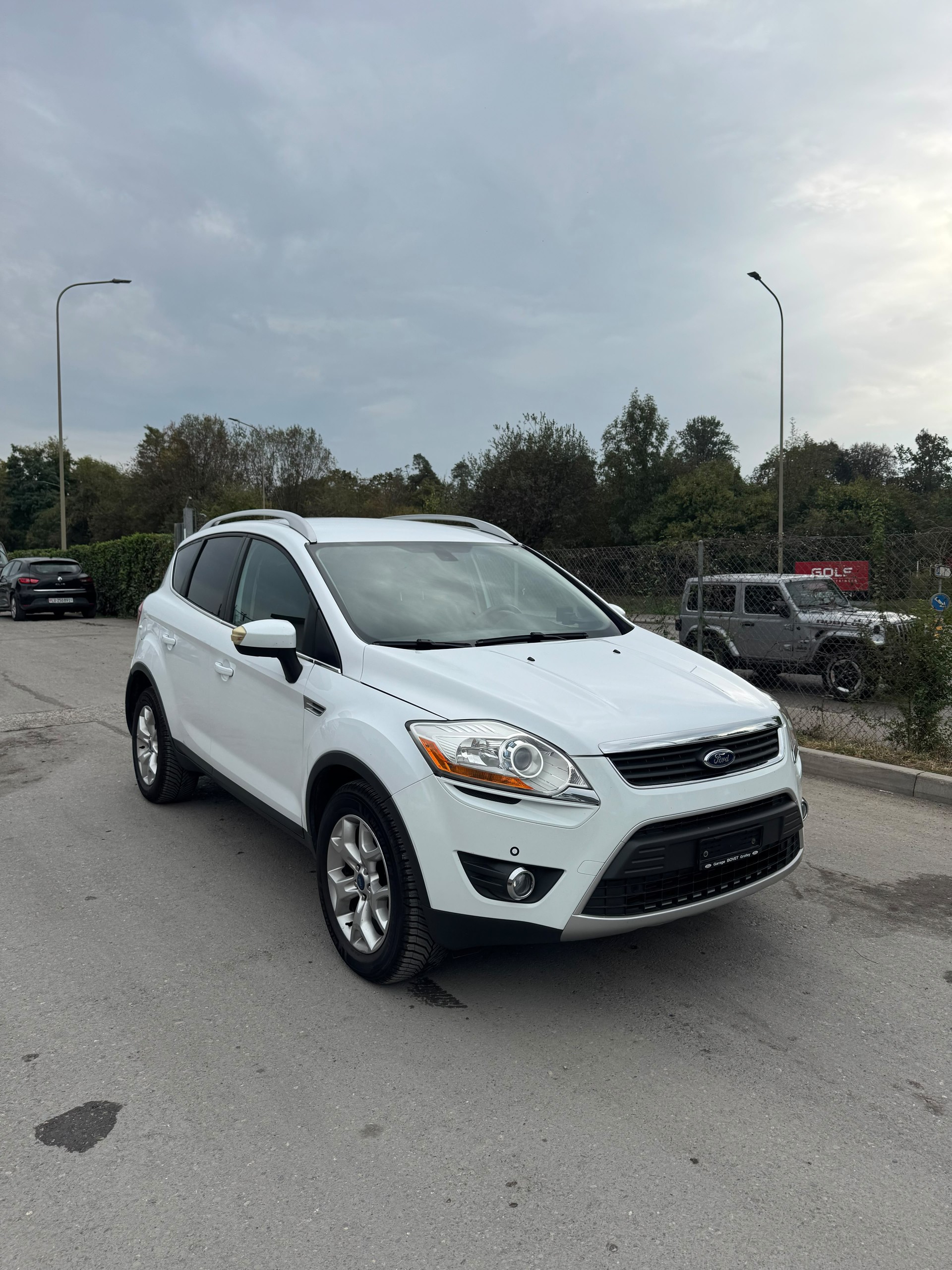 FORD Kuga 2.0 TDCi Carving 4WD Frisch ab MFK 06.08.2026-image-2