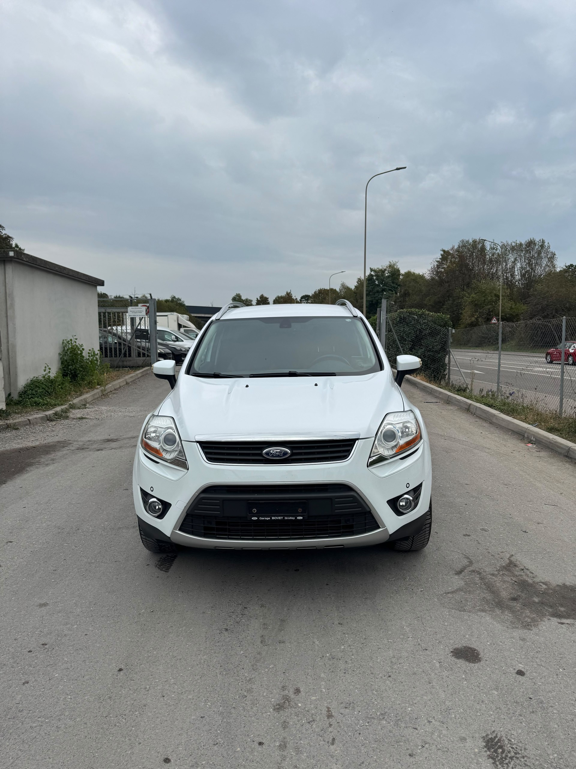 FORD Kuga 2.0 TDCi Carving 4WD Frisch ab MFK 06.08.2026-image-6