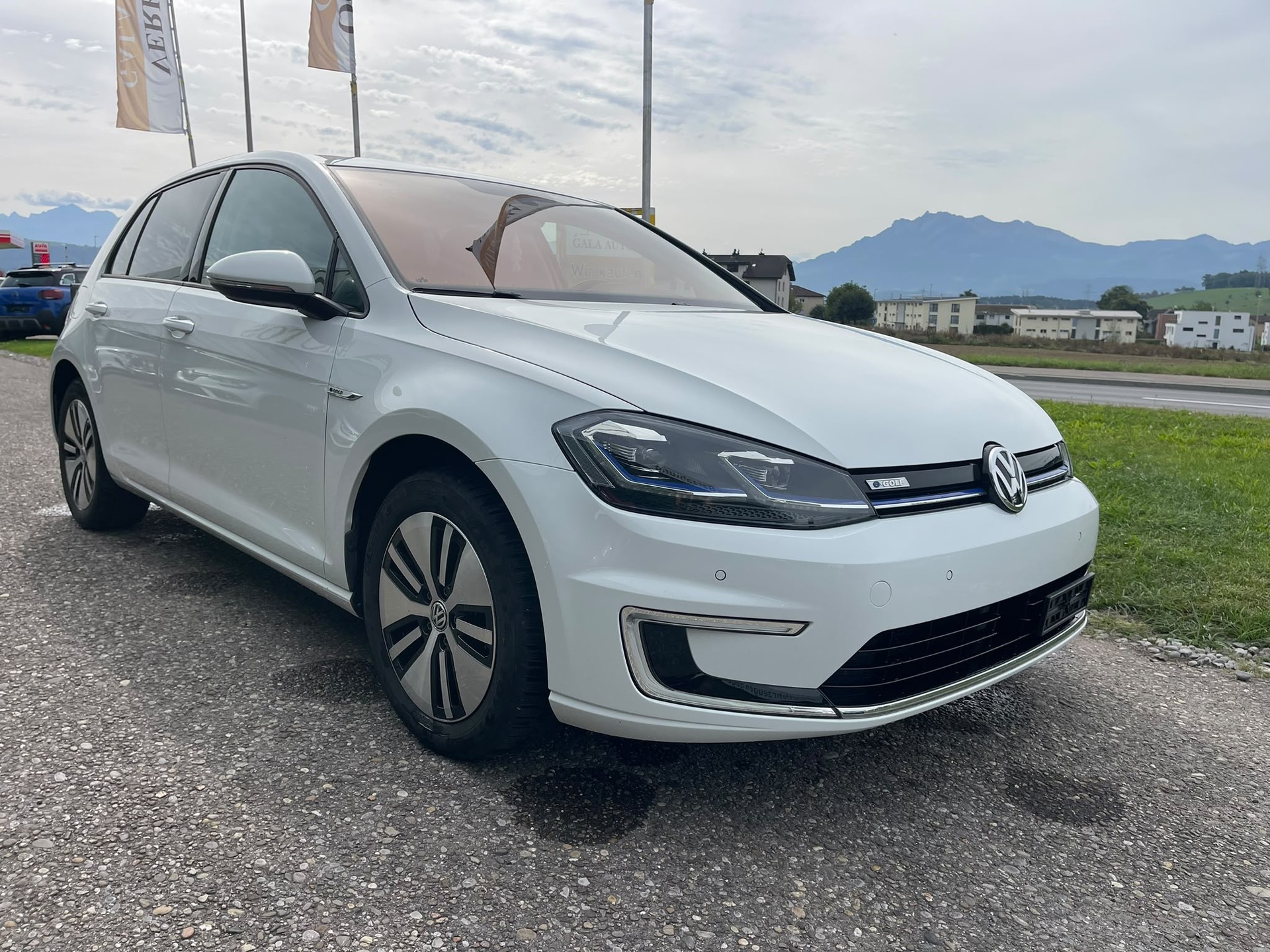 VW e-Golf-image-2